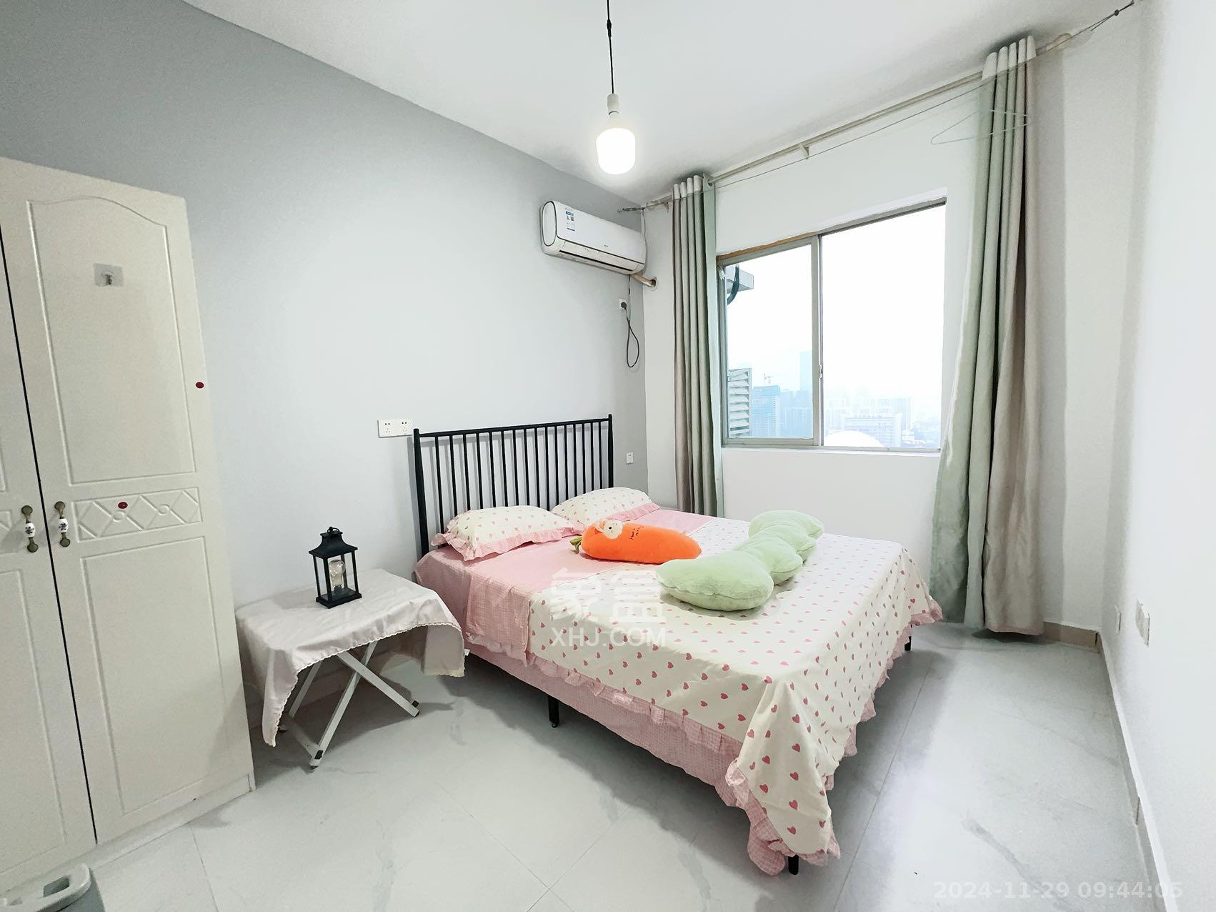 白沙湾嘉园 1室2厅1卫 1600.0元/月 白沙湾嘉园 1室2厅1卫 1600.0元/月室内图