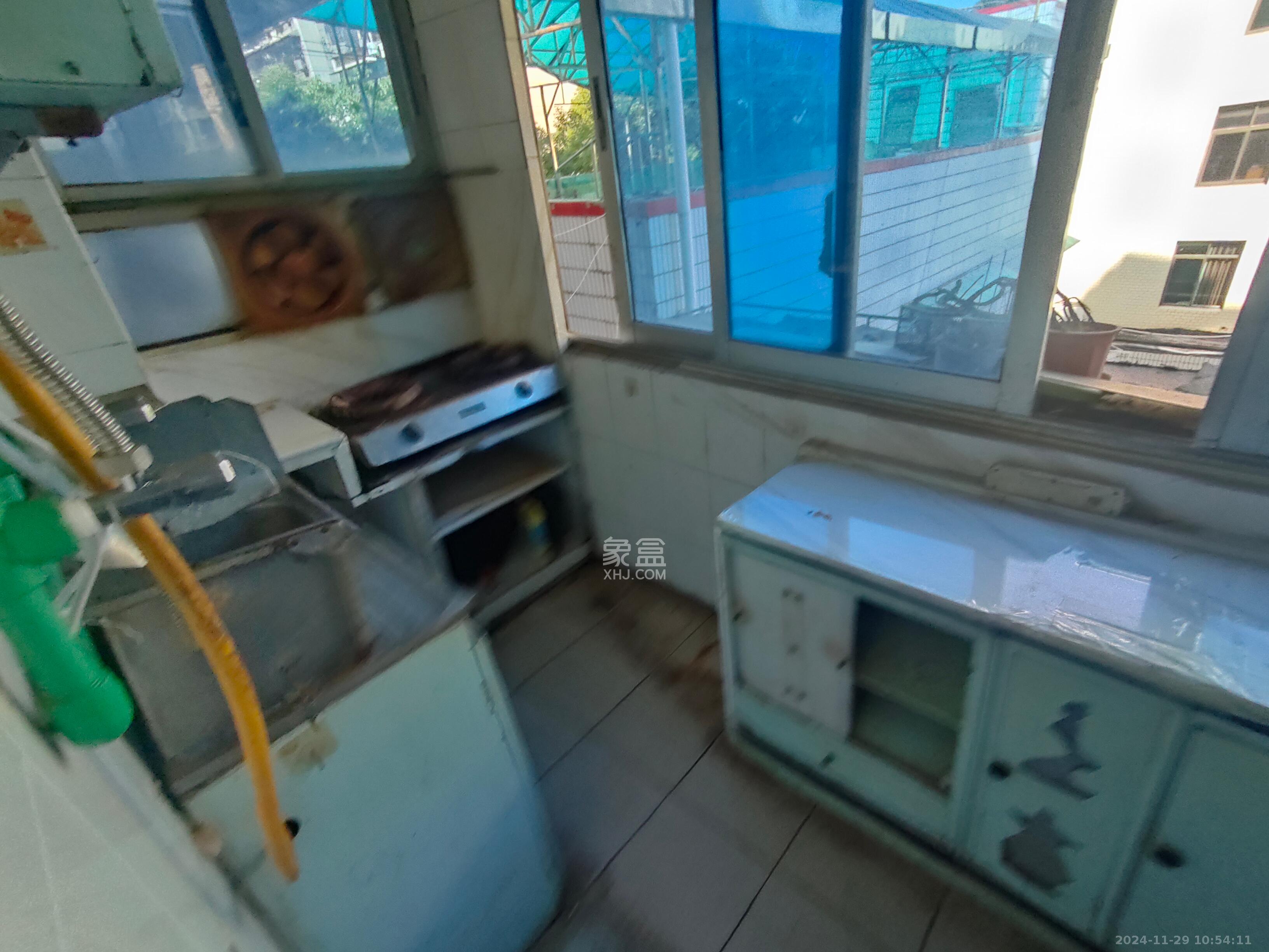 湖南省假肢矫形康复中心宿舍 2室2厅1卫 1400.0元/月 湖南省假肢矫形康复中心宿舍 2室2厅1卫 1400.0元/月室内图