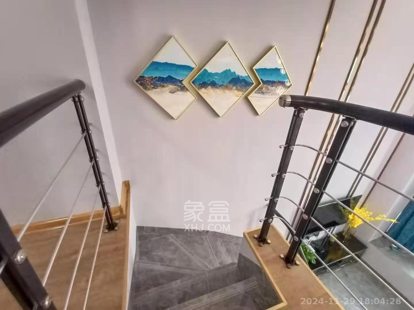 弘坤云寓 1室0厅0卫 2500.0元/月 弘坤云寓 1室0厅0卫 2500.0元/月室内图