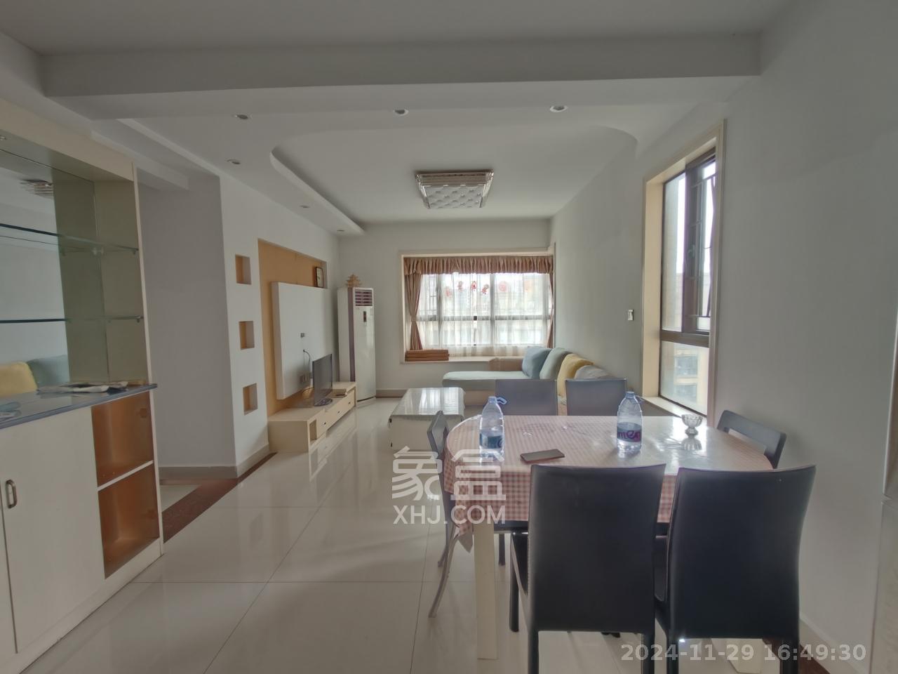 山语城二期 3室2厅1卫 2000.0元/月 山语城二期 3室2厅1卫 2000.0元/月室内图