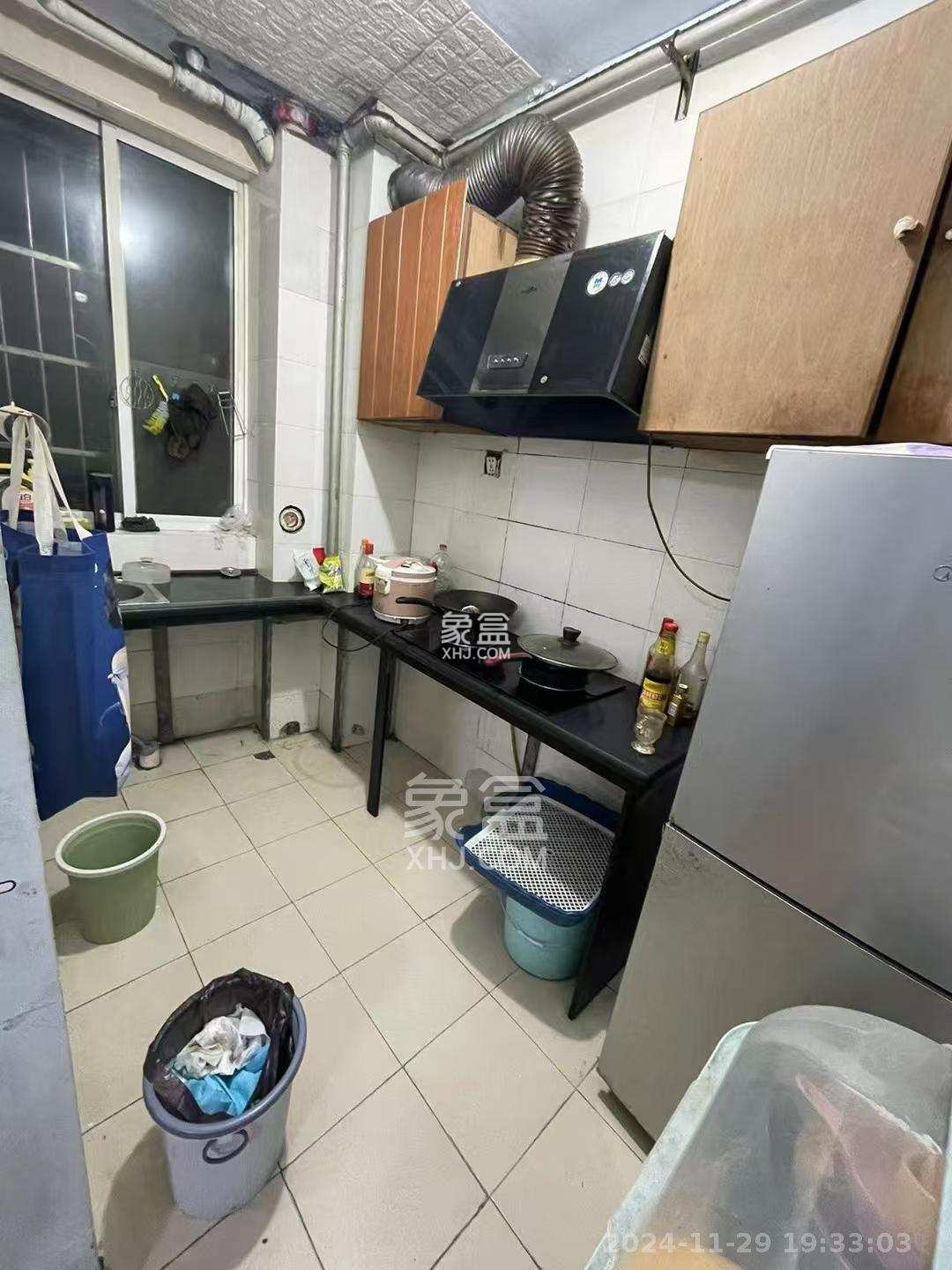 福乐康城  1室1厅1卫    1500.0元/月 福乐康城  1室1厅1卫    1500.0元/月室内图