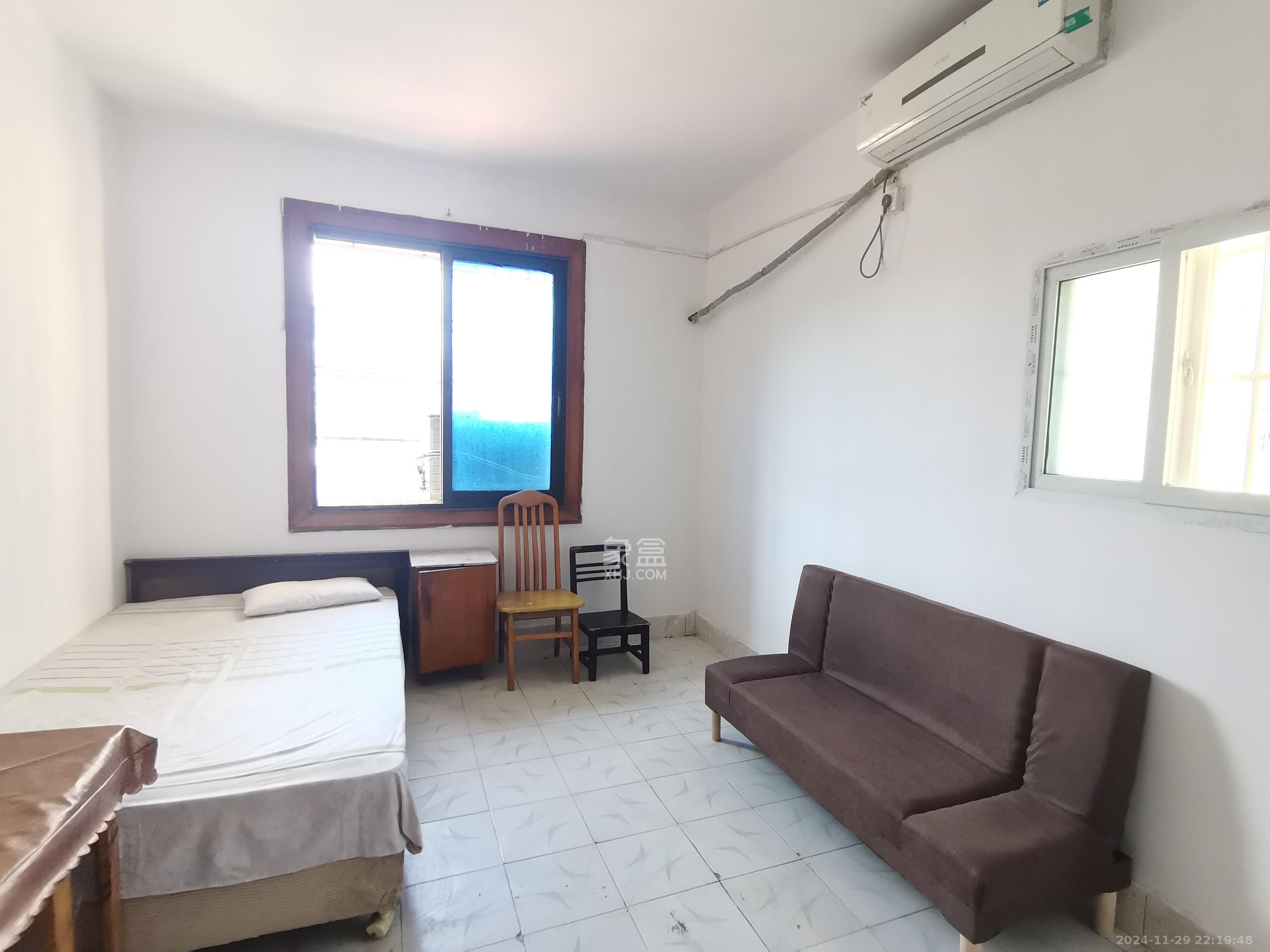 上麻园岭散盘  1室1厅1卫    1400.0元/月 上麻园岭散盘  1室1厅1卫    1400.0元/月室内图