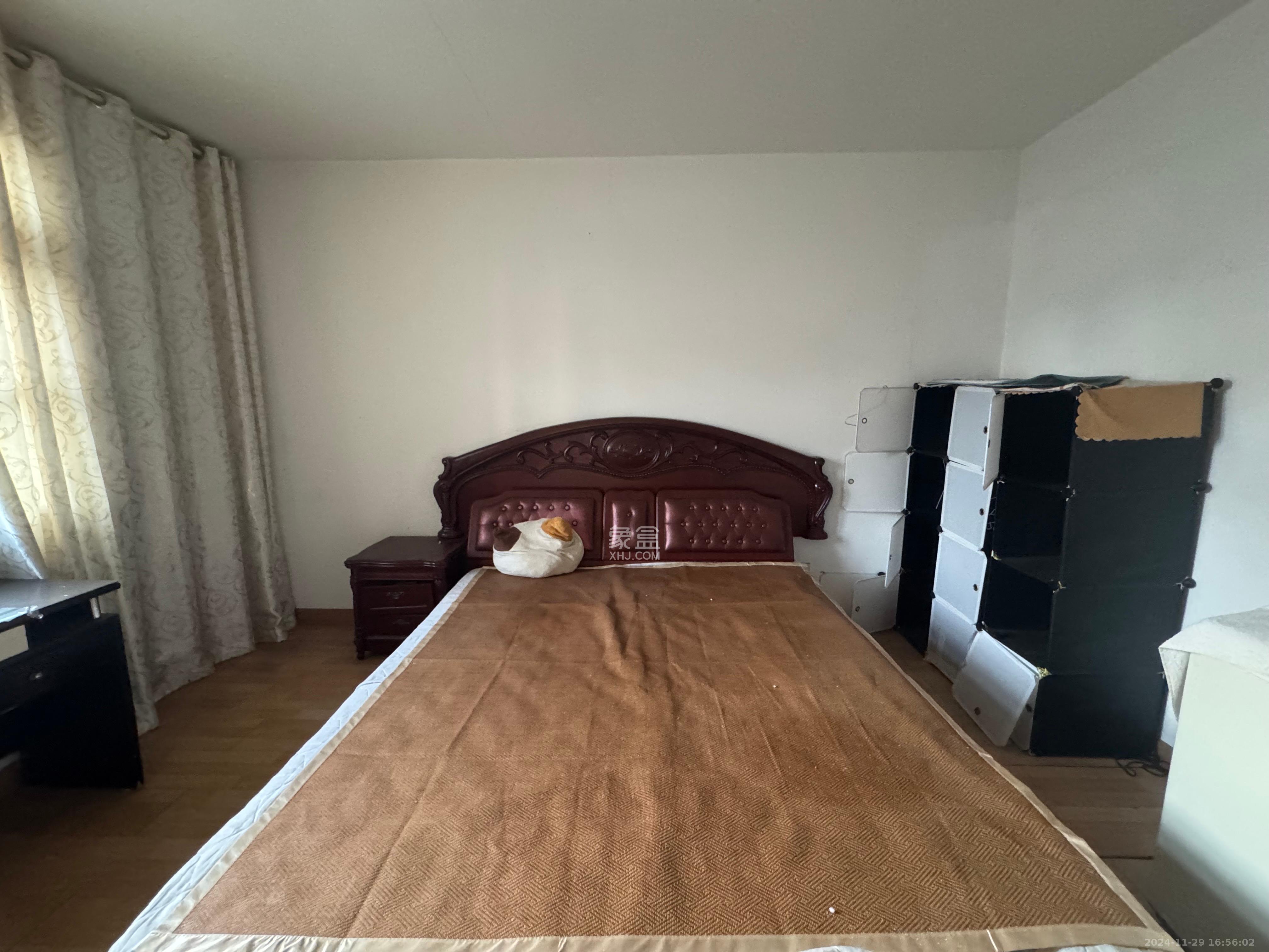 民主东街散盘 3室2厅1卫 2400.0元/月 民主东街散盘 3室2厅1卫 2400.0元/月室内图