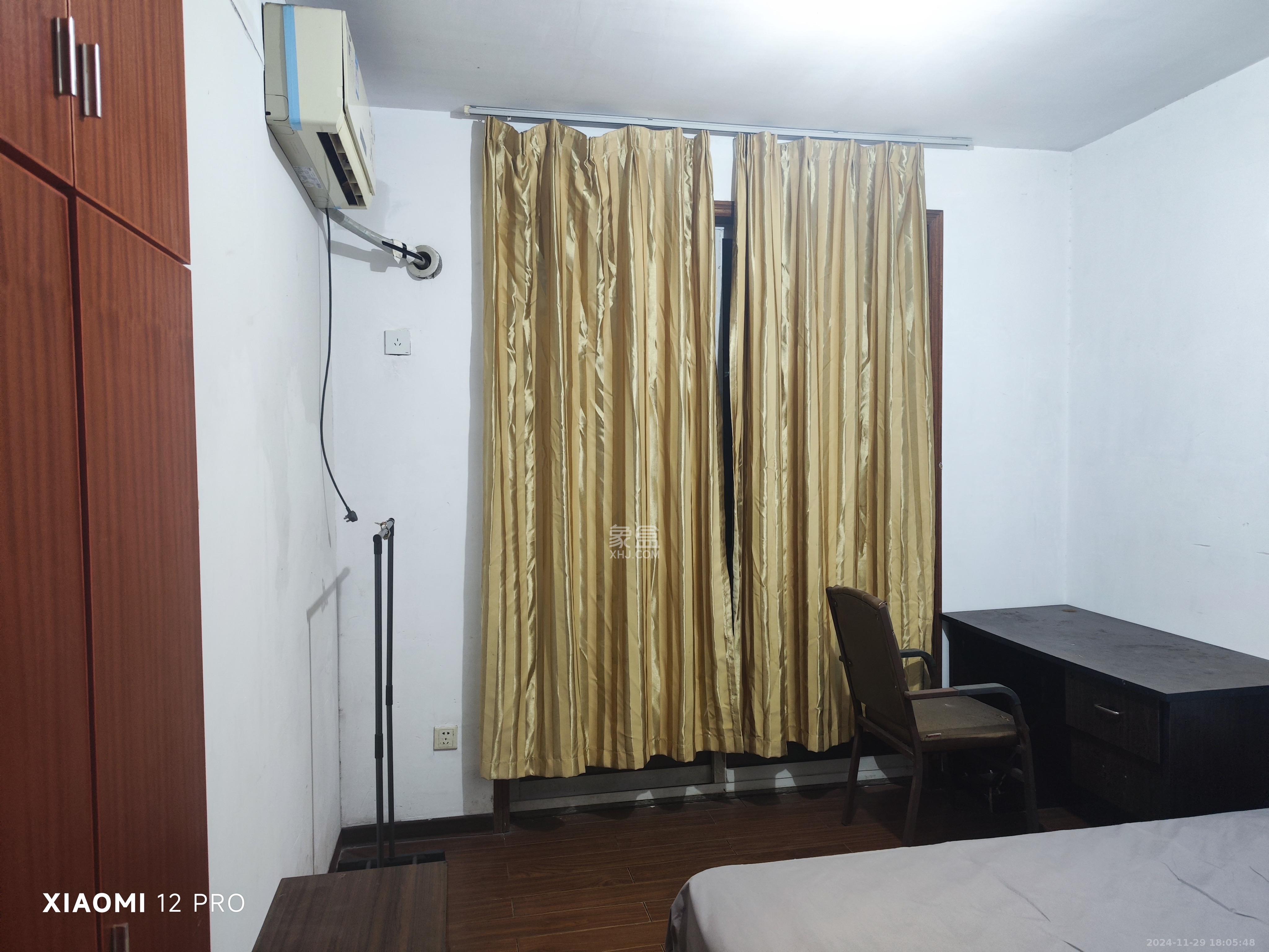 福乐康城 3室2厅1卫 1800.0元/月 福乐康城 3室2厅1卫 1800.0元/月室内图