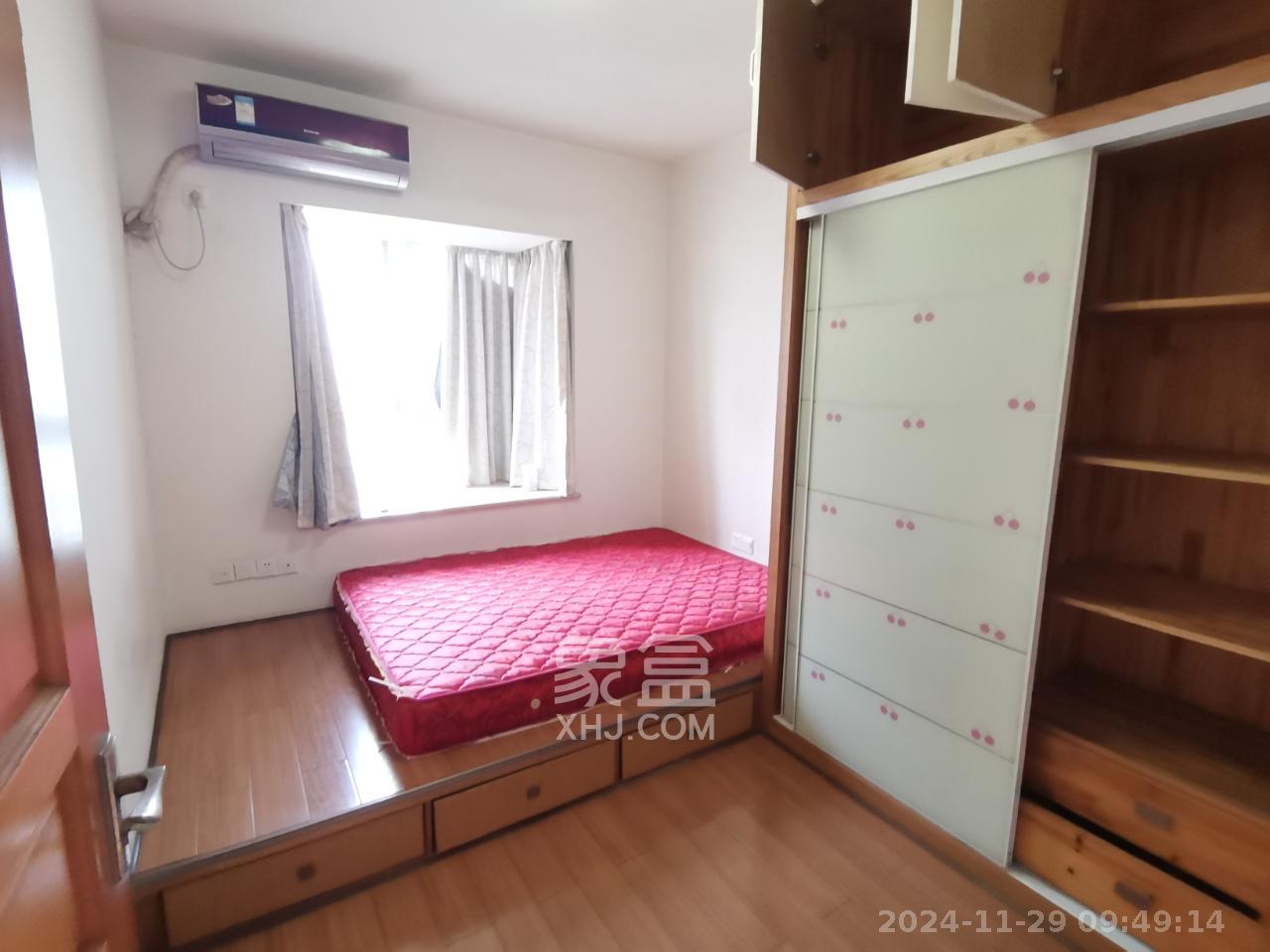 一品东庭  3室2厅2卫   2800.00元/月室内图