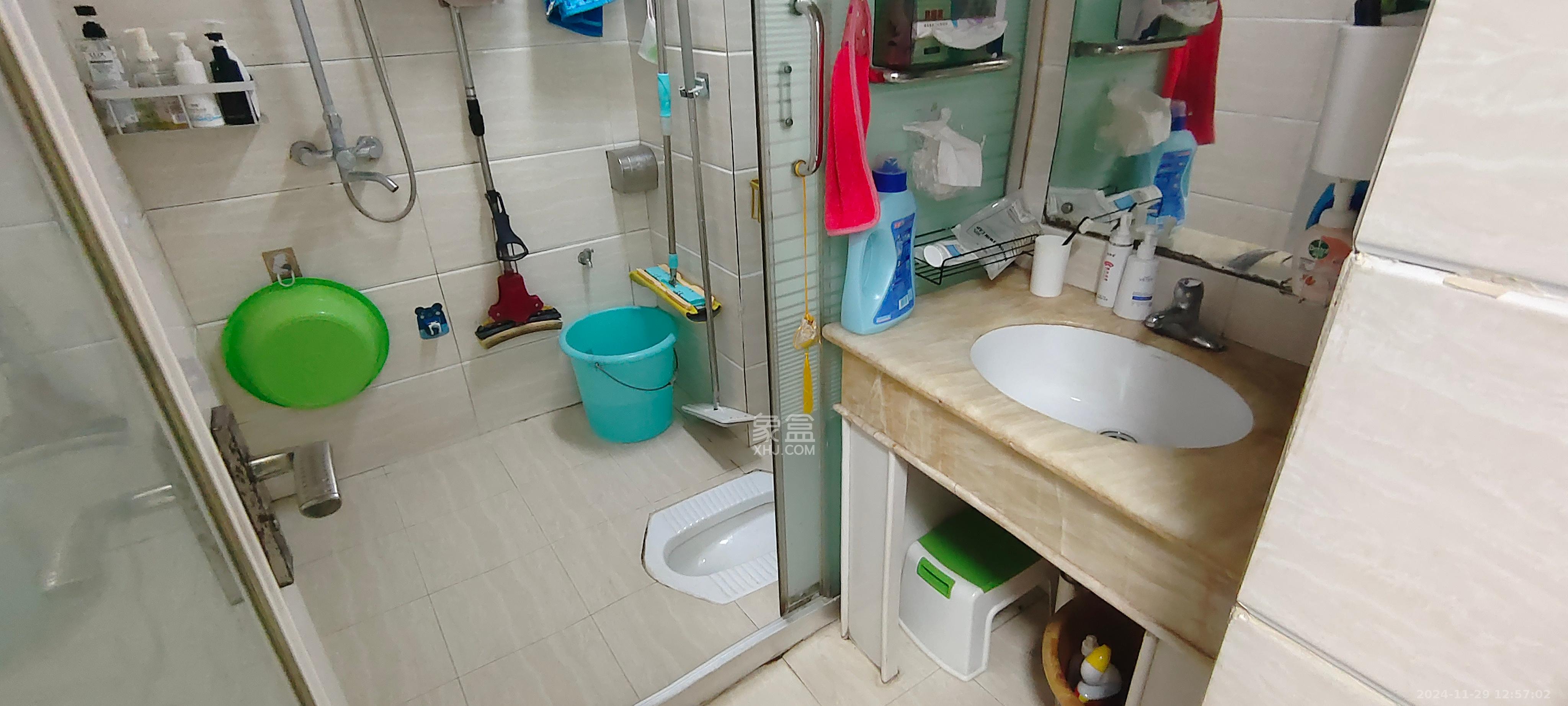 层上观邸 3室2厅1卫 2500.0元/月 层上观邸 3室2厅1卫 2500.0元/月室内图