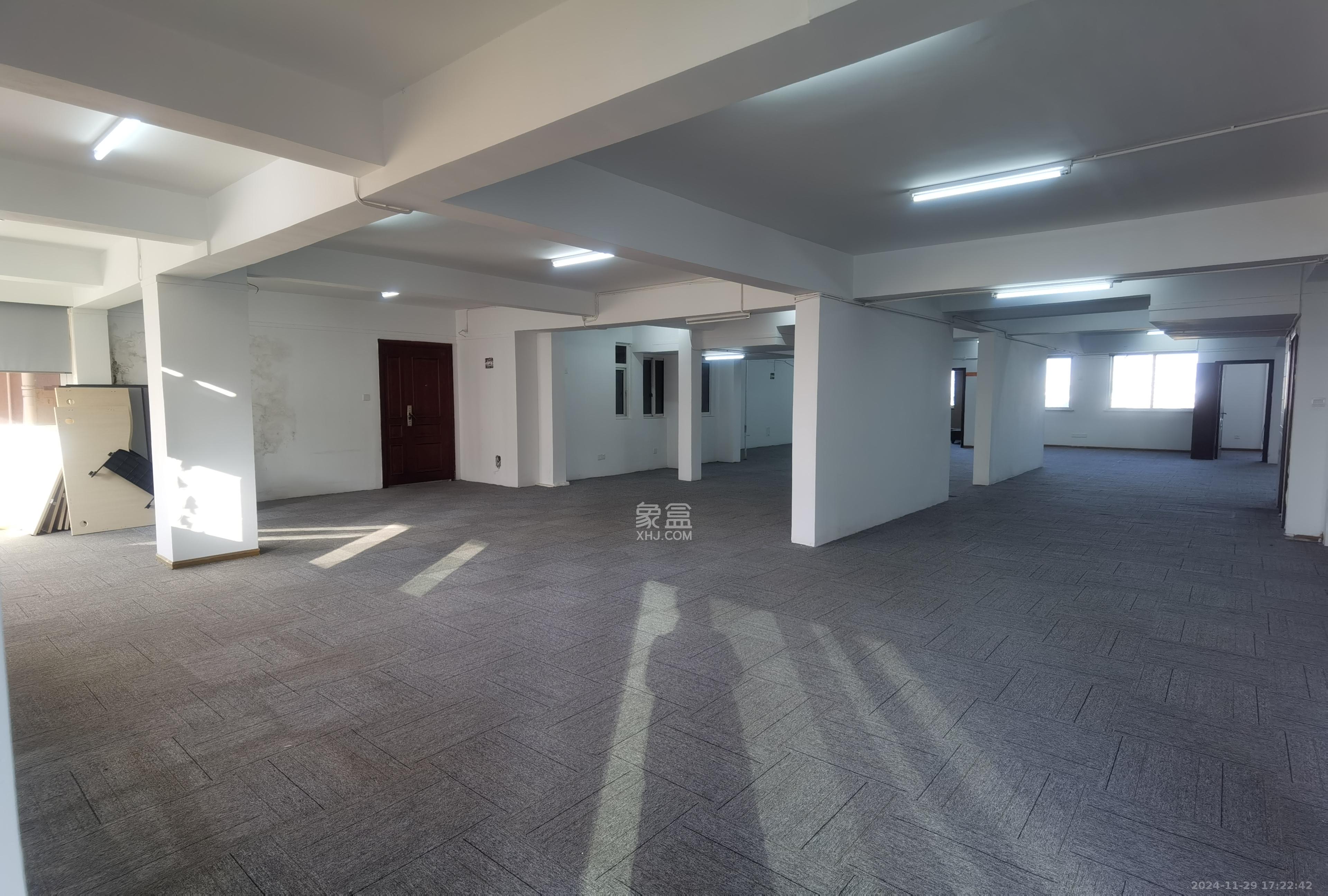 建鸿达现代公寓 1室1厅1卫 13800.0元/月 建鸿达现代公寓 1室1厅1卫 13800.0元/月室内图