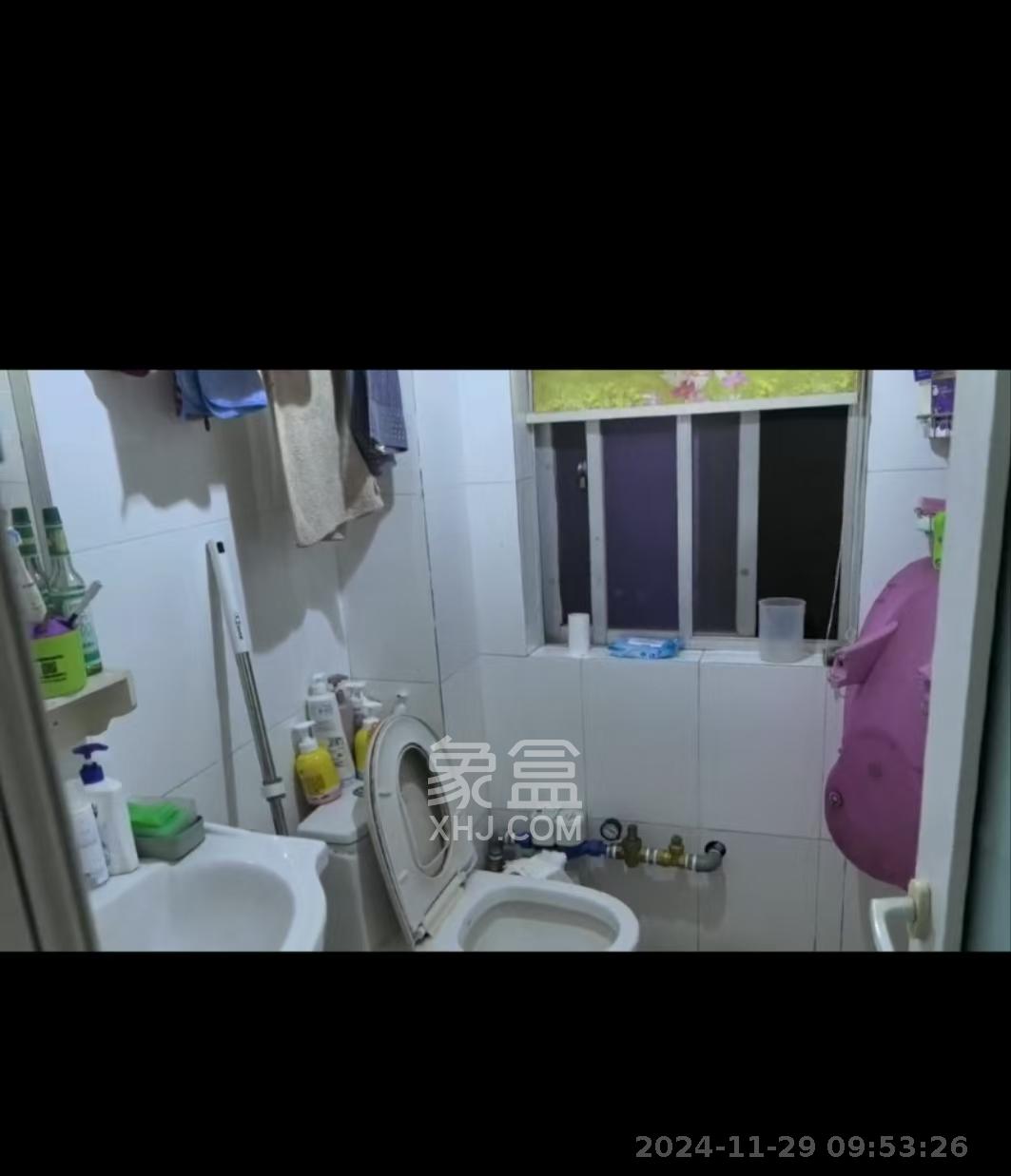 华银园 2室2厅1卫 2400.0元/月 华银园 2室2厅1卫 2400.0元/月室内图