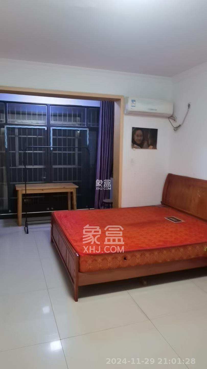 金南家园一期  2室1厅1卫    1400.0元/月 金南家园一期  2室1厅1卫    1400.0元/月室内图1