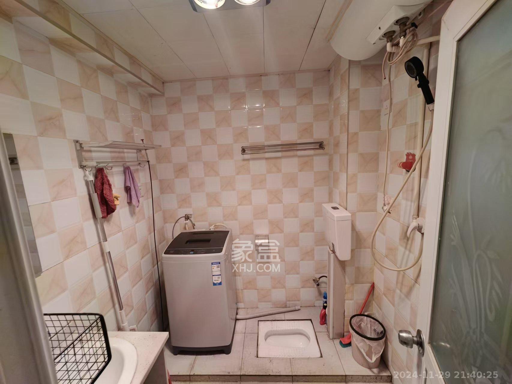 万象凯旋湾 1室1厅1卫 2000.0元/月 万象凯旋湾 1室1厅1卫 2000.0元/月室内图