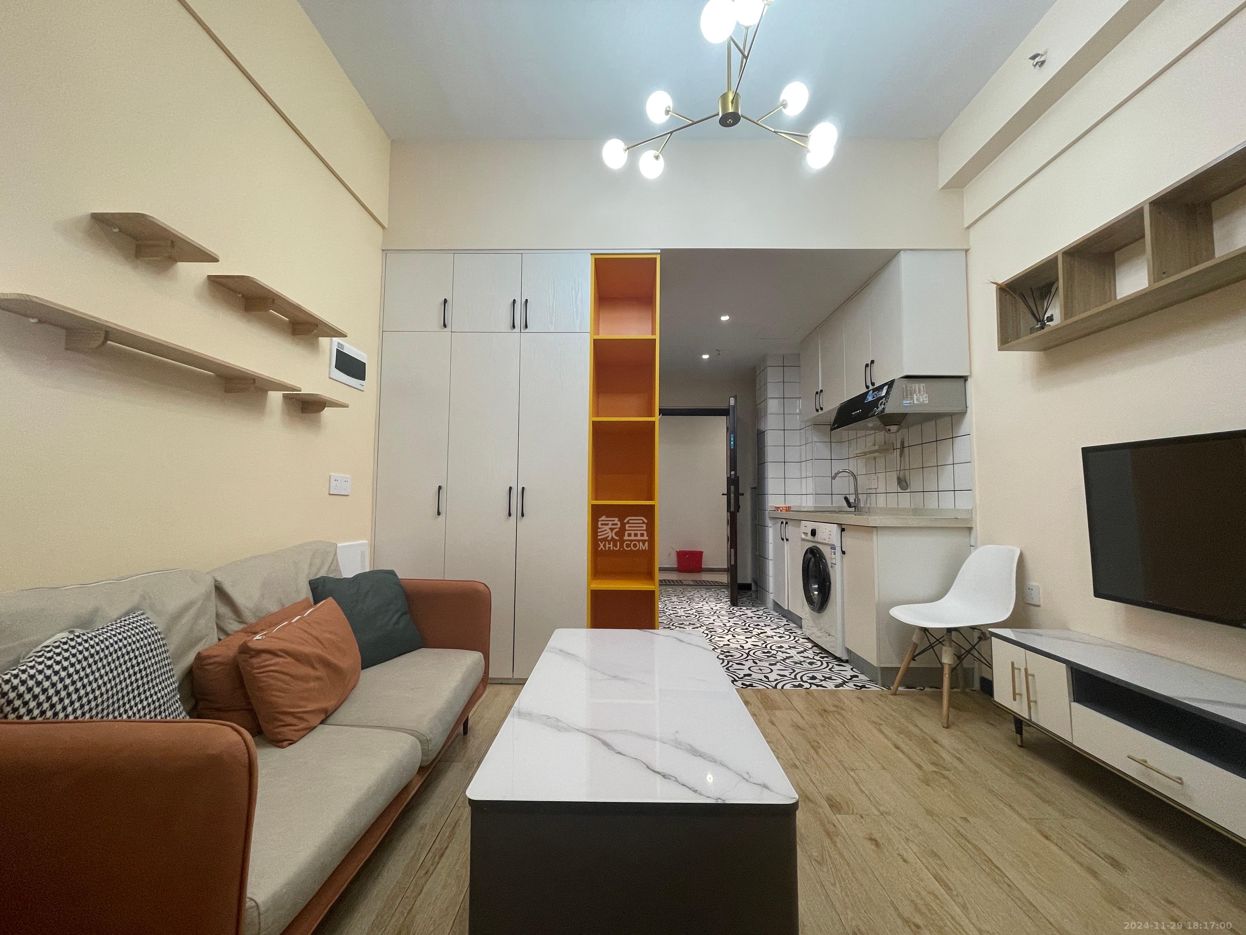 万润时光里 1室0厅0卫 1700.0元/月 万润时光里 1室0厅0卫 1700.0元/月室内图