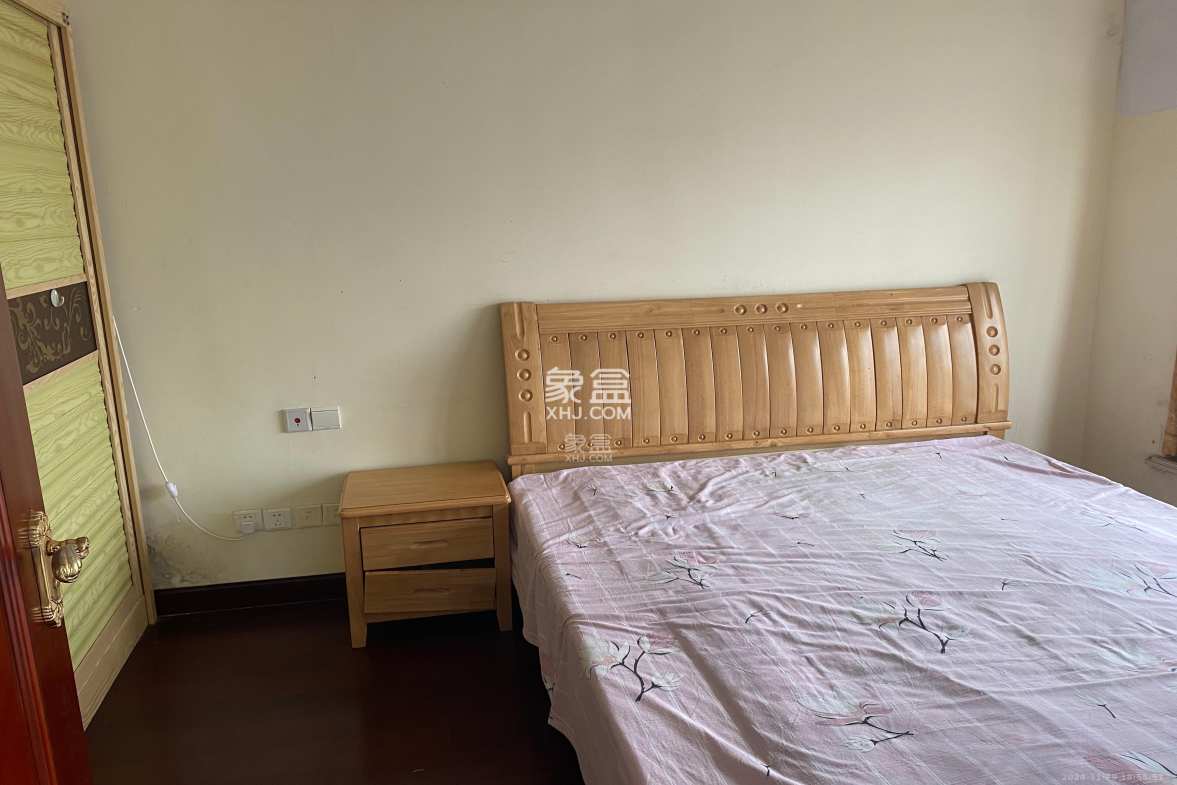 恒大华府 1室1厅1卫 1400.0元/月 恒大华府 1室1厅1卫 1400.0元/月室内图