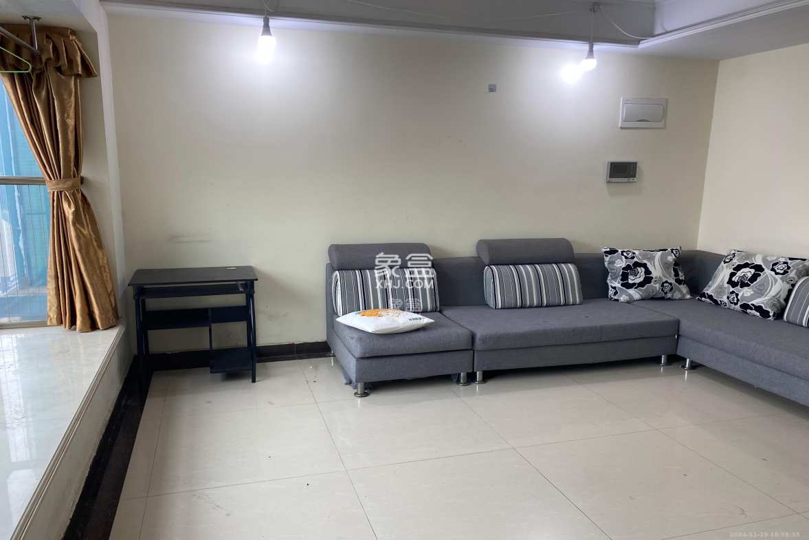 恒大华府 1室1厅1卫 1400.0元/月 恒大华府 1室1厅1卫 1400.0元/月室内图