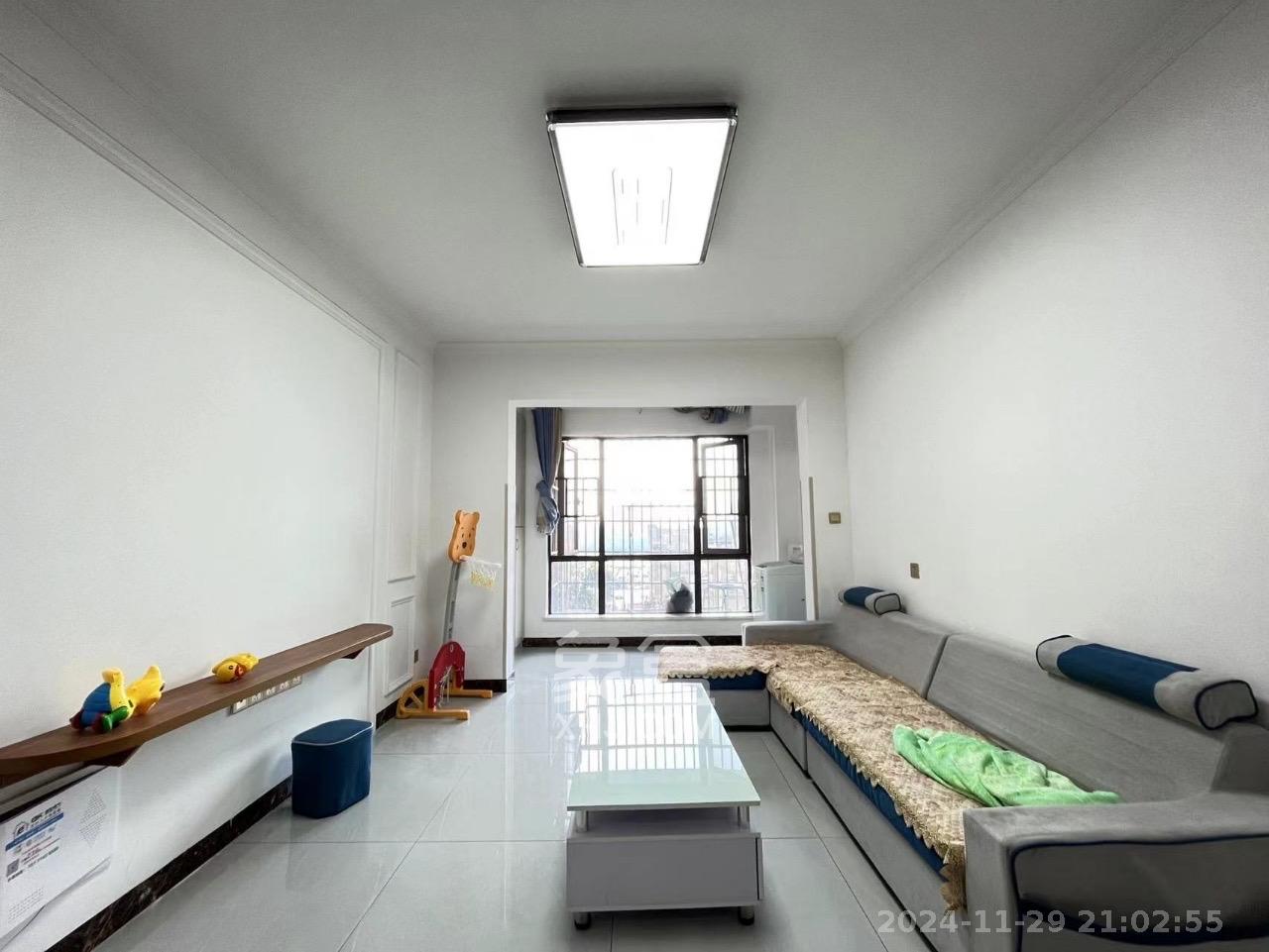 东宜兰园  2室1厅1卫    1900.0元/月 东宜兰园  2室1厅1卫    1900.0元/月室内图