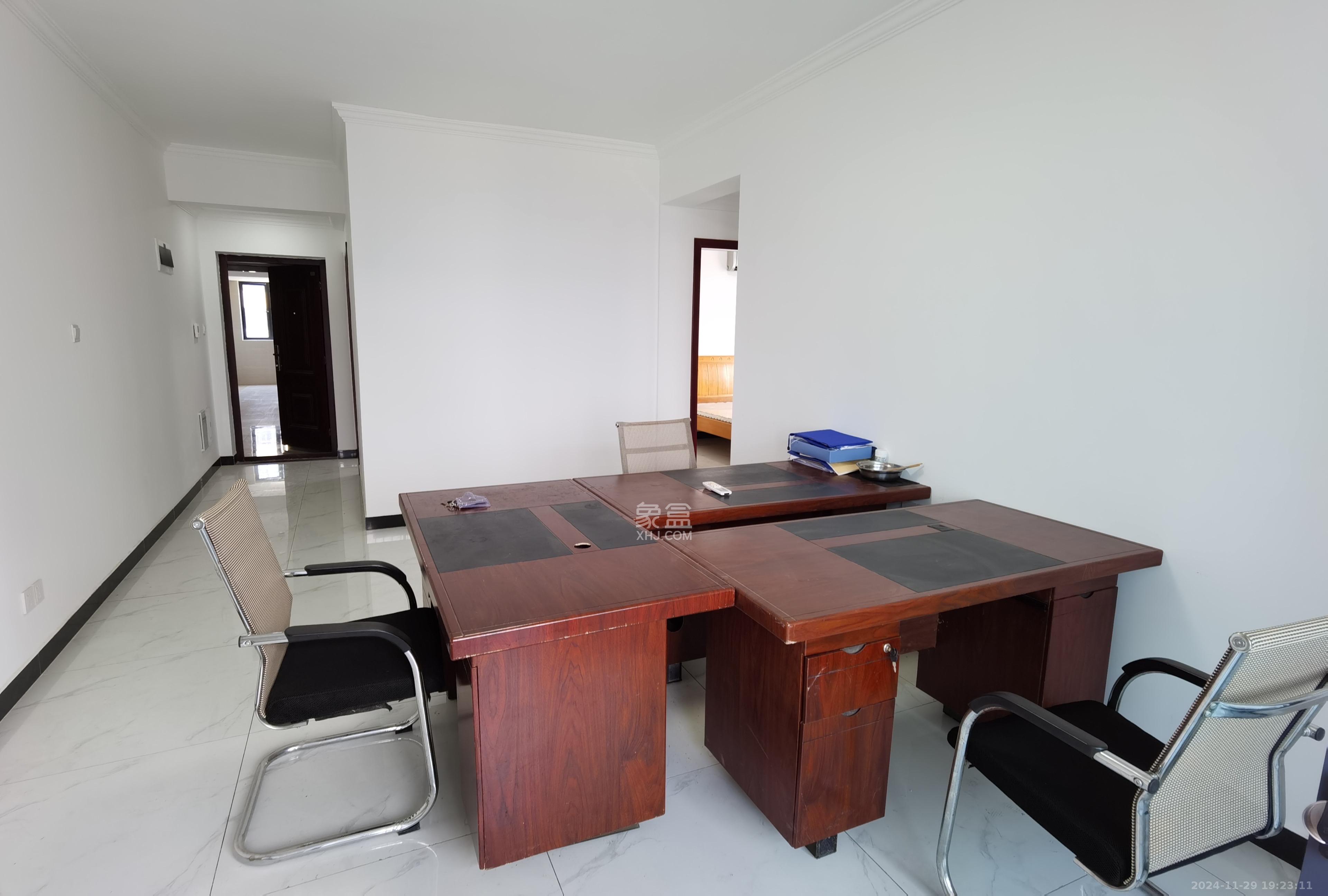 武广新都汇(新都华府二期) 1室0厅0卫 2200.0元/月 武广新都汇(新都华府二期) 1室0厅0卫 2200.0元/月室内图