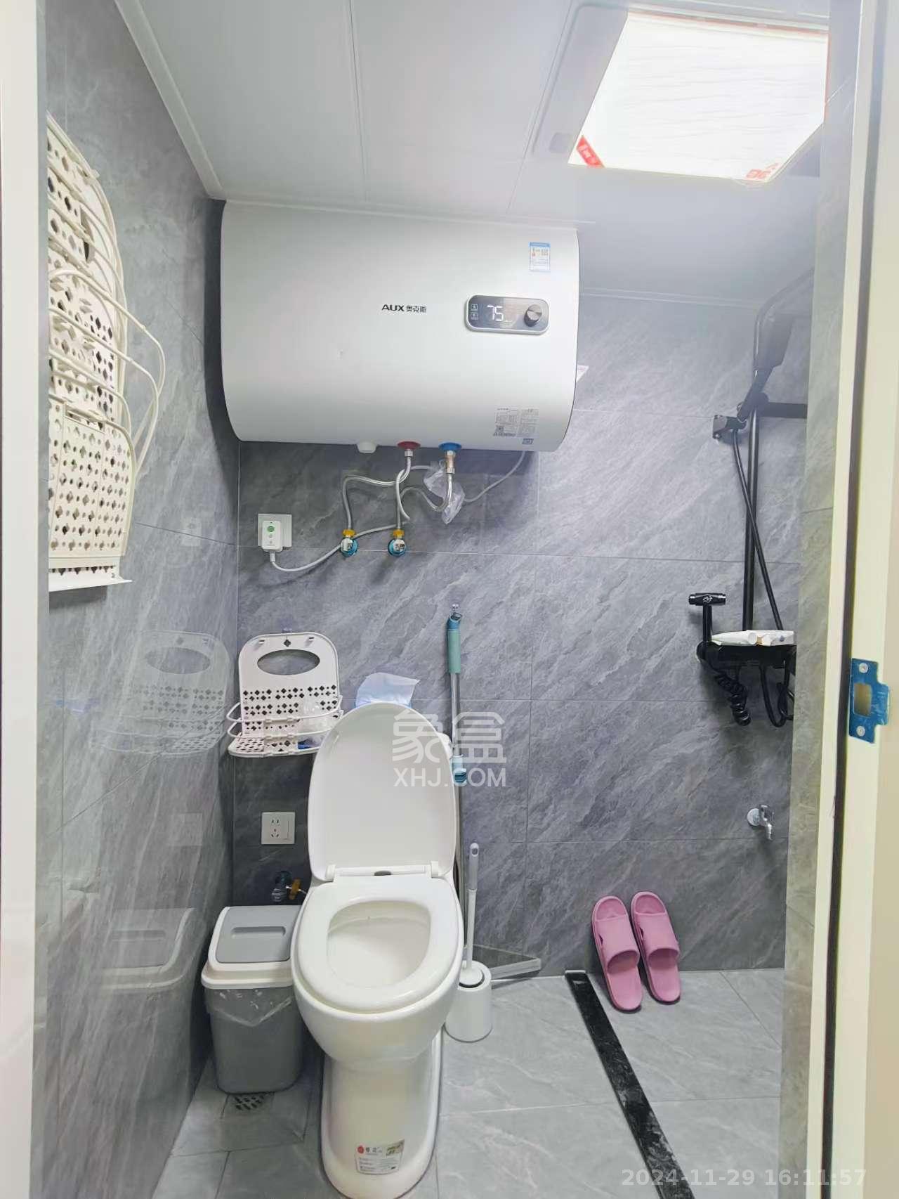 珠江花城好世界  1室1厅1卫    2200.0元/月室内图