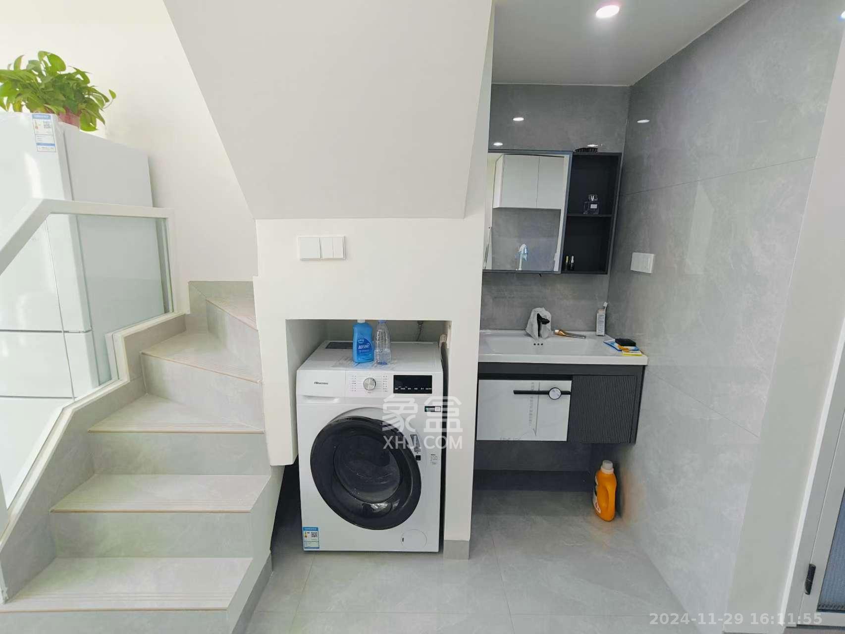 珠江花城好世界  1室1厅1卫    2200.0元/月室内图