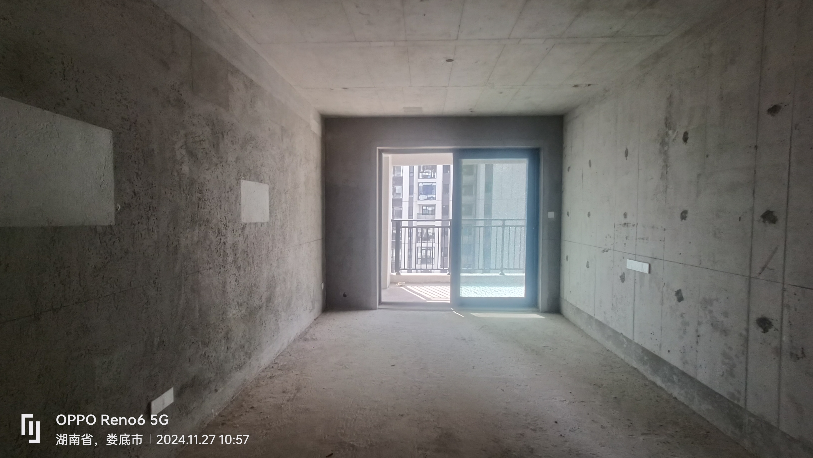 碧桂园正央时代 3室2厅2卫 62.0万 碧桂园正央时代 3室2厅2卫 62.0万客厅