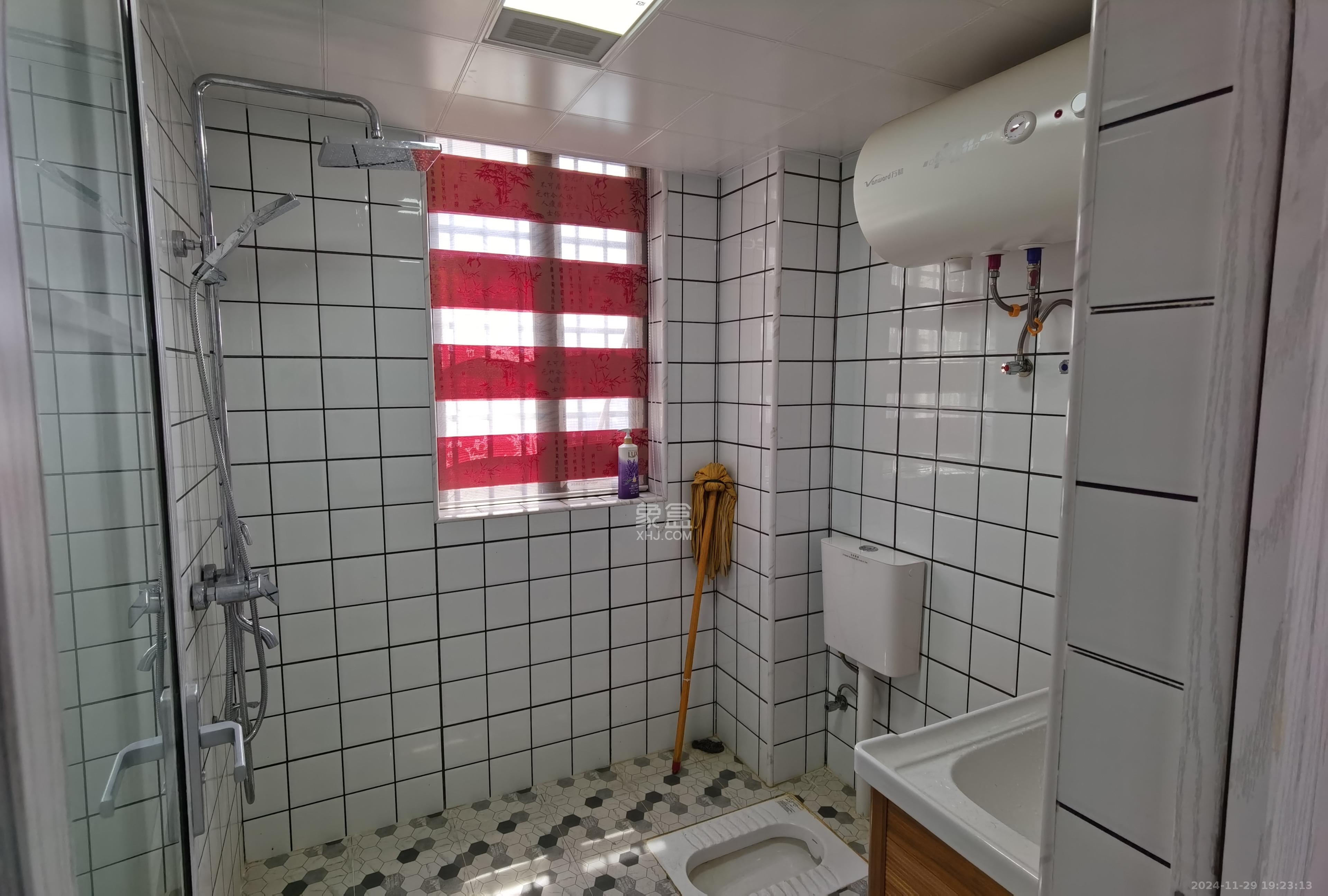 武广新都汇(新都华府二期) 1室0厅0卫 2200.0元/月 武广新都汇(新都华府二期) 1室0厅0卫 2200.0元/月室内图