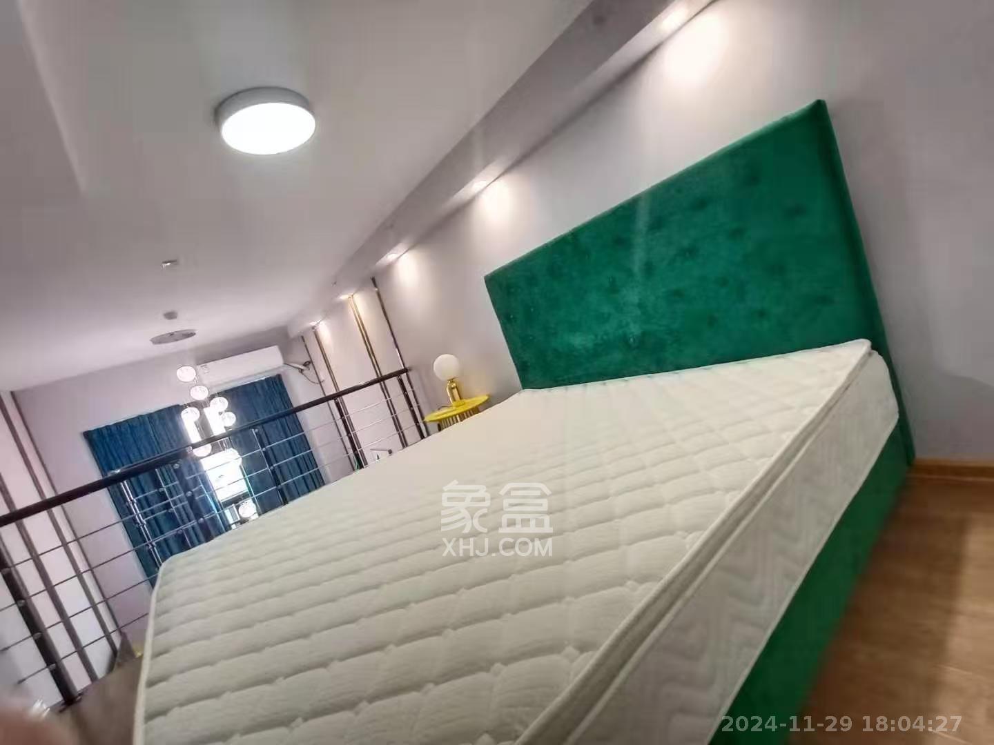 弘坤云寓 1室0厅0卫 2500.0元/月 弘坤云寓 1室0厅0卫 2500.0元/月室内图