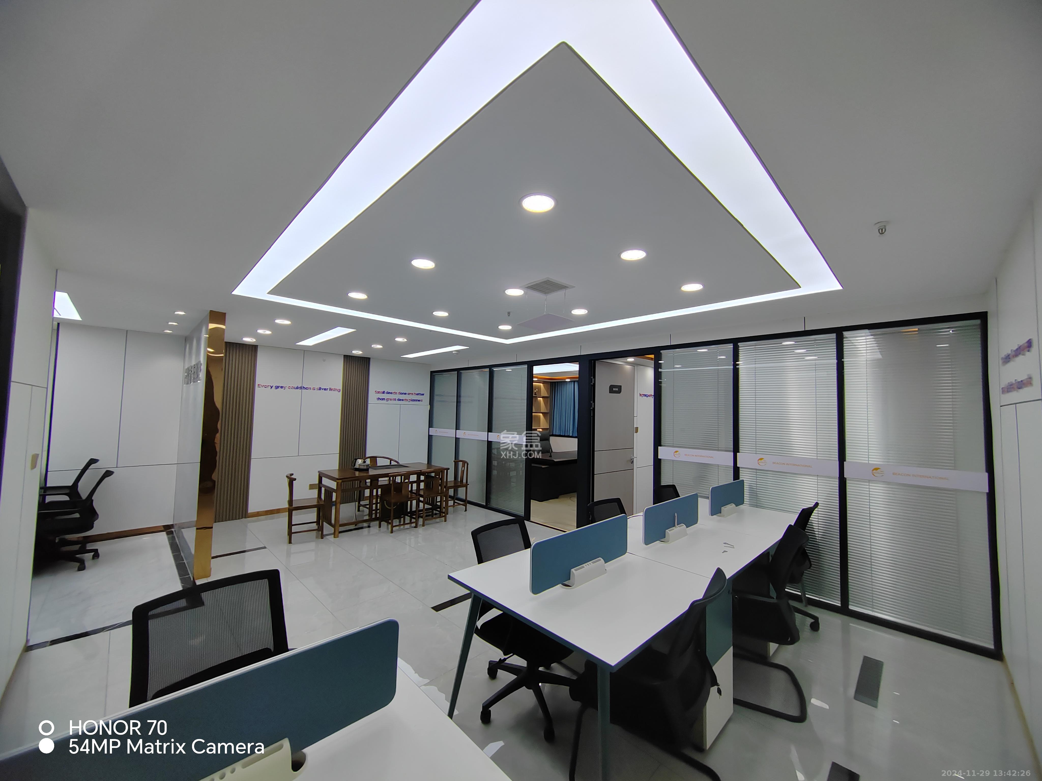 百脑汇大厦(友阿百货) 0室0厅0卫 6800.0元/月 百脑汇大厦(友阿百货) 0室0厅0卫 6800.0元/月室内图