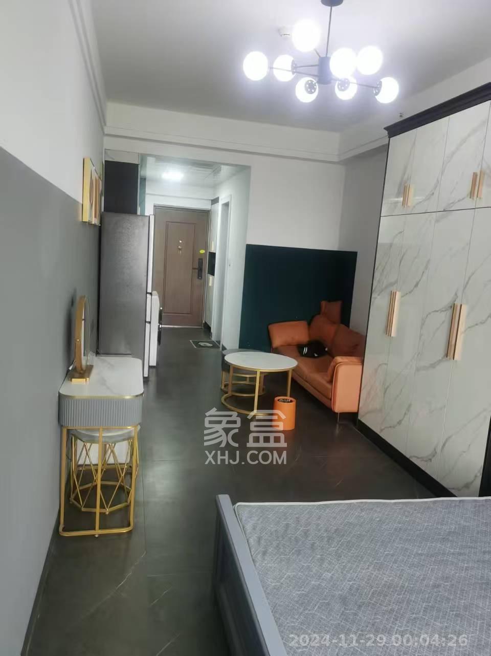 保利香槟国际 1室1厅1卫 1300.0元/月 保利香槟国际 1室1厅1卫 1300.0元/月室内图