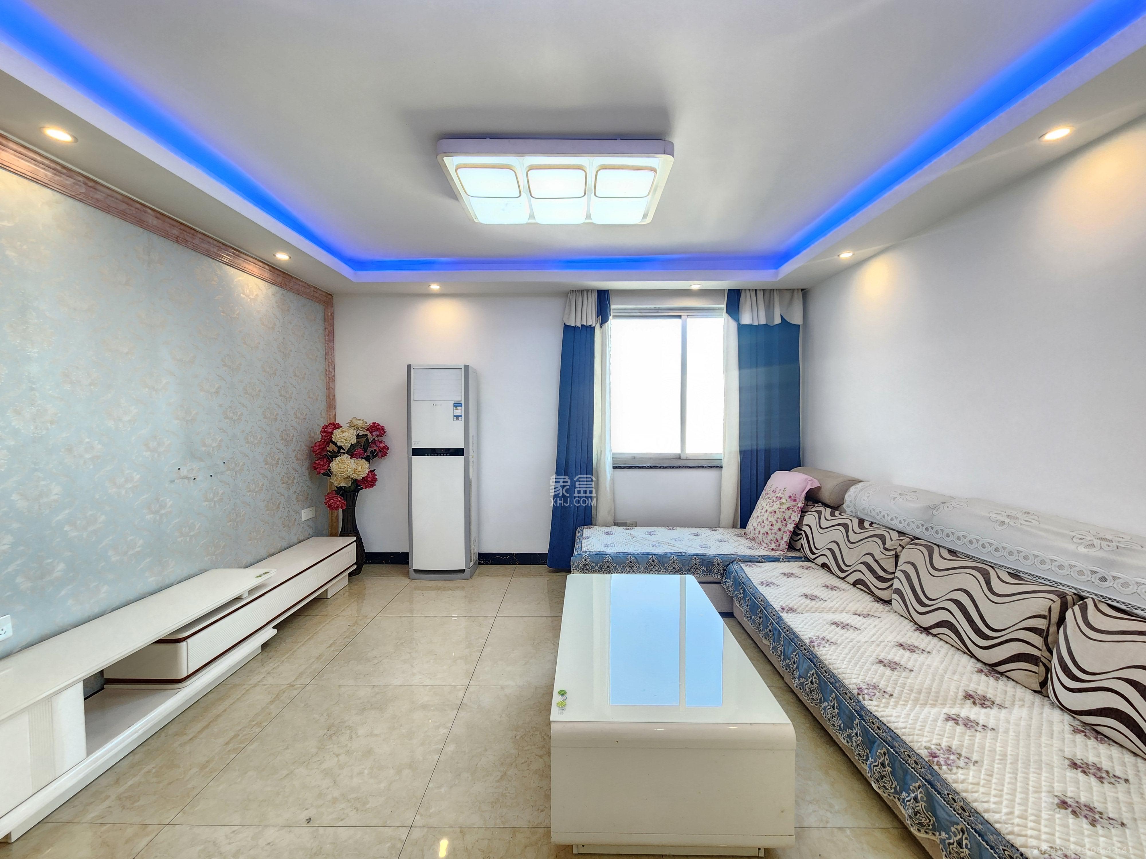 海东青大厦  2室1厅1卫    3500.0元/月 海东青大厦  2室1厅1卫    3500.0元/月室内图