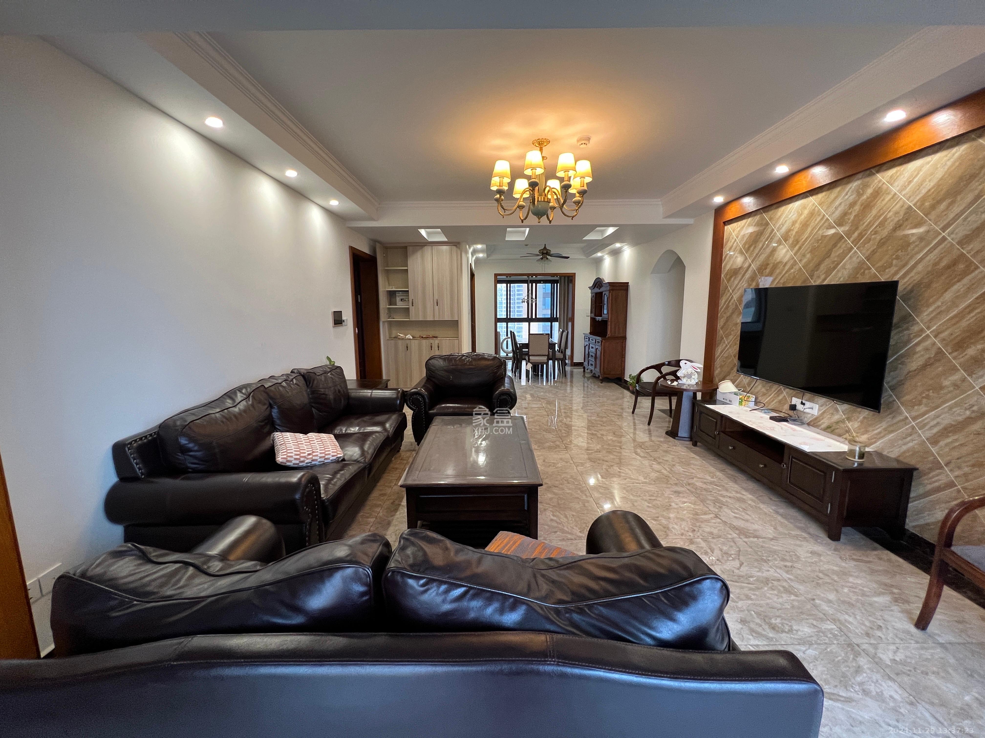 晟通牡丹舸  1室2厅2卫    5500.0元/月 晟通牡丹舸  1室2厅2卫    5500.0元/月室内图