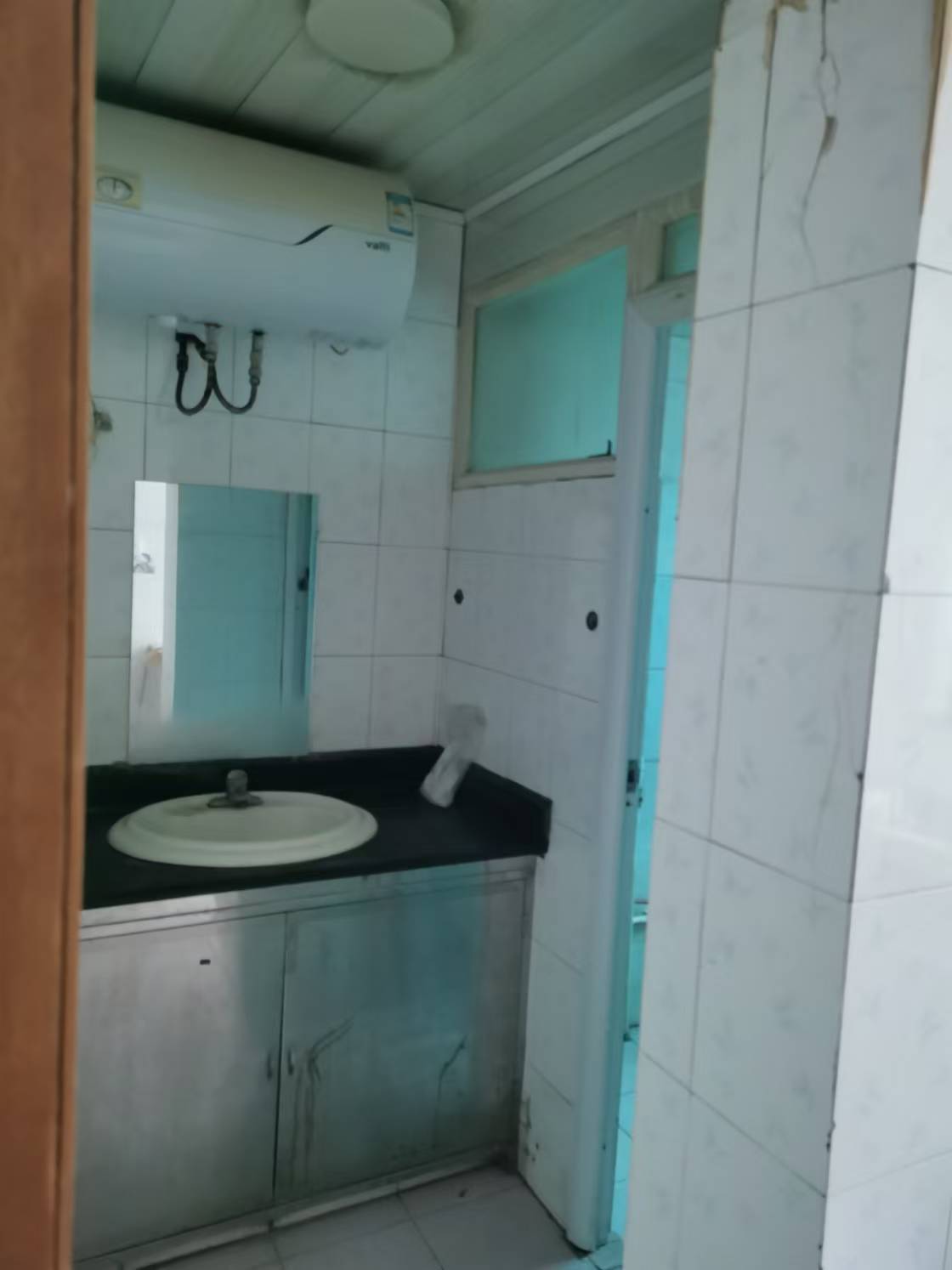 金谷市场  3室2厅2卫    1180.0元/月 金谷市场  3室2厅2卫    1180.0元/月室内图