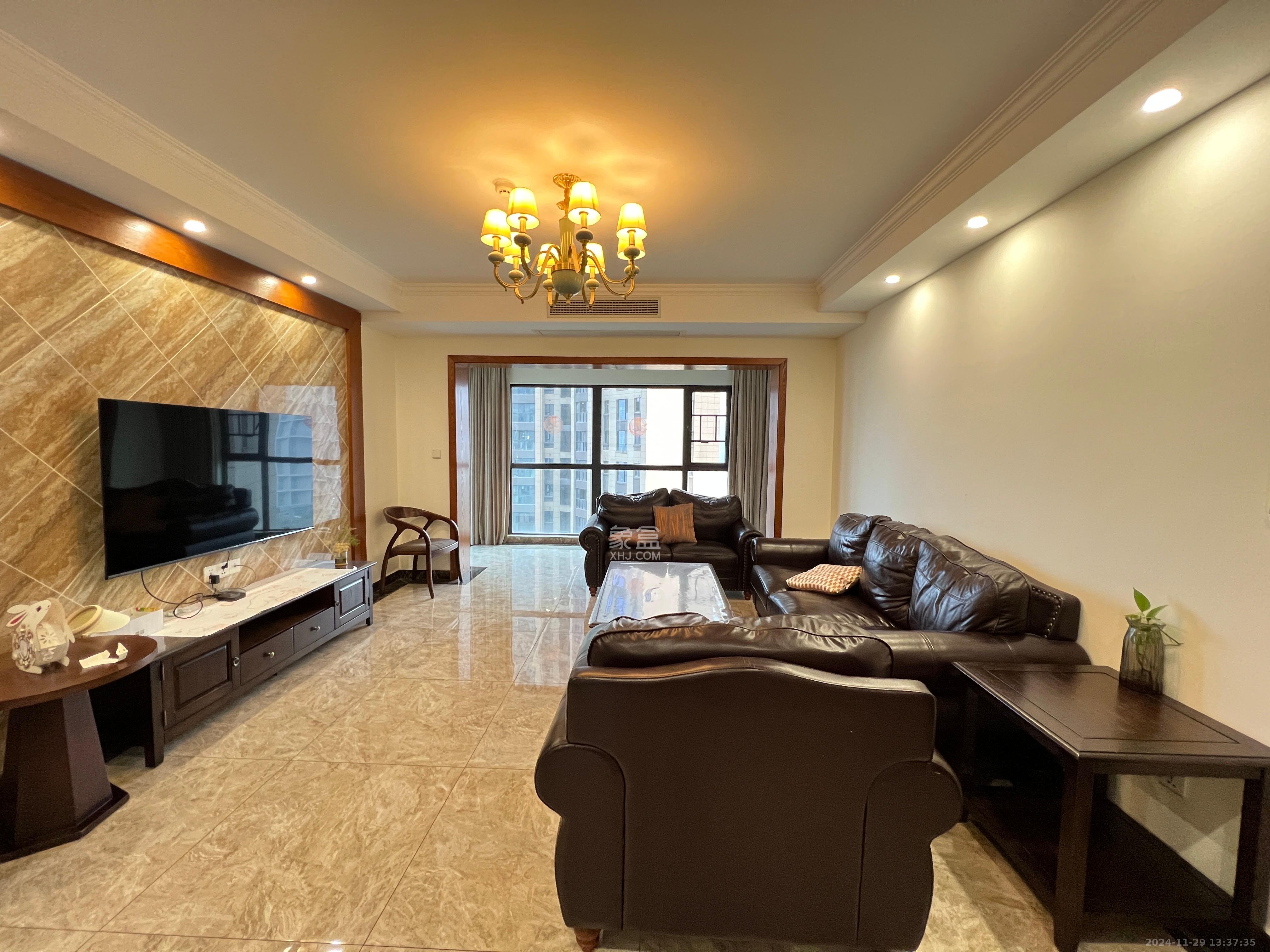 晟通牡丹舸  1室2厅2卫    5500.0元/月 晟通牡丹舸  1室2厅2卫    5500.0元/月室内图