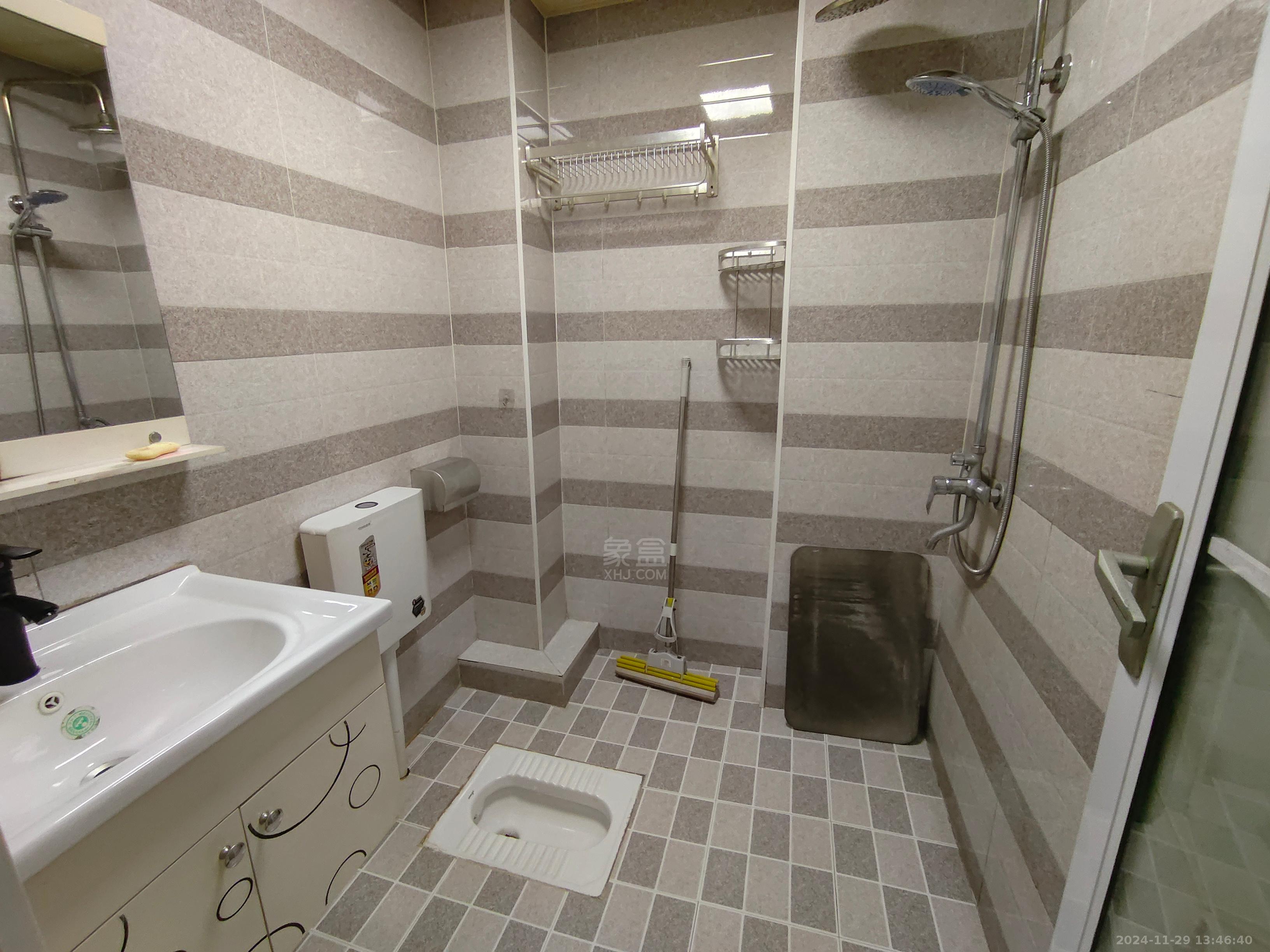 白金汉宫 1室1厅1卫 1400.0元/月 白金汉宫 1室1厅1卫 1400.0元/月室内图