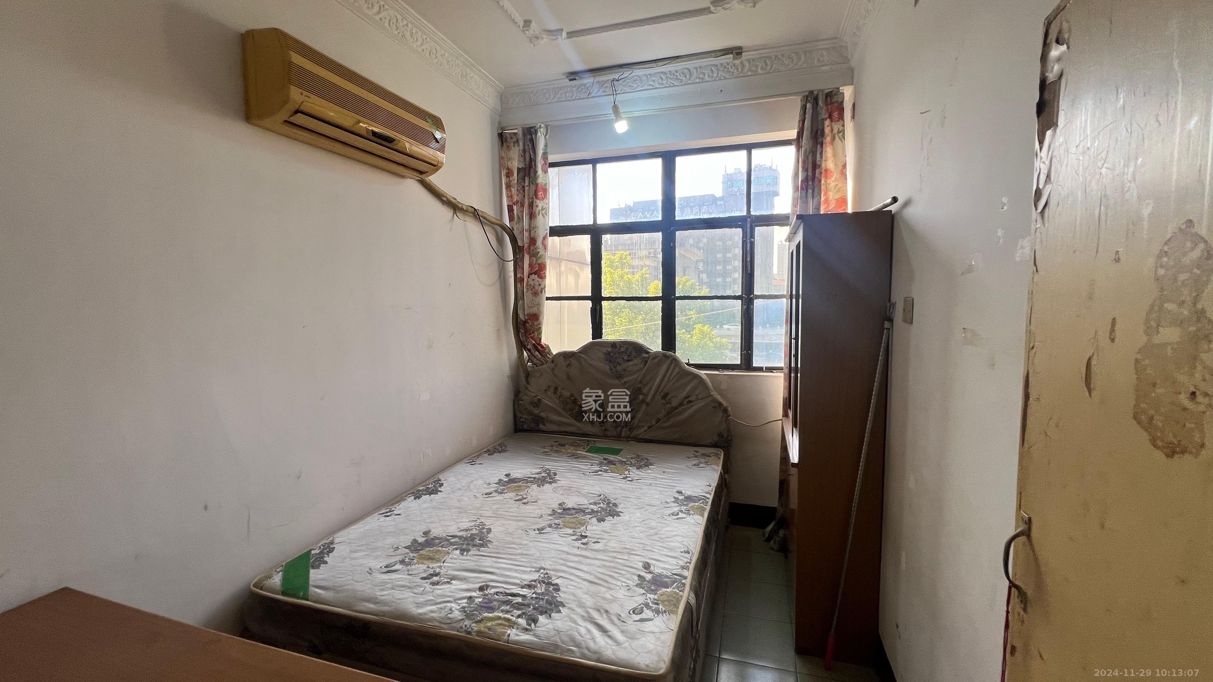 马王堆农业银行宿舍 3室1厅1卫 1400.0元/月 马王堆农业银行宿舍 3室1厅1卫 1400.0元/月室内图