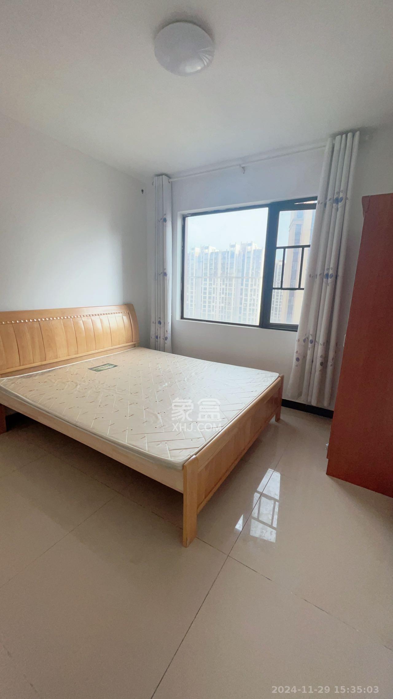 梅溪鑫苑名家 3室2厅1卫 2500.0元/月 梅溪鑫苑名家 3室2厅1卫 2500.0元/月室内图