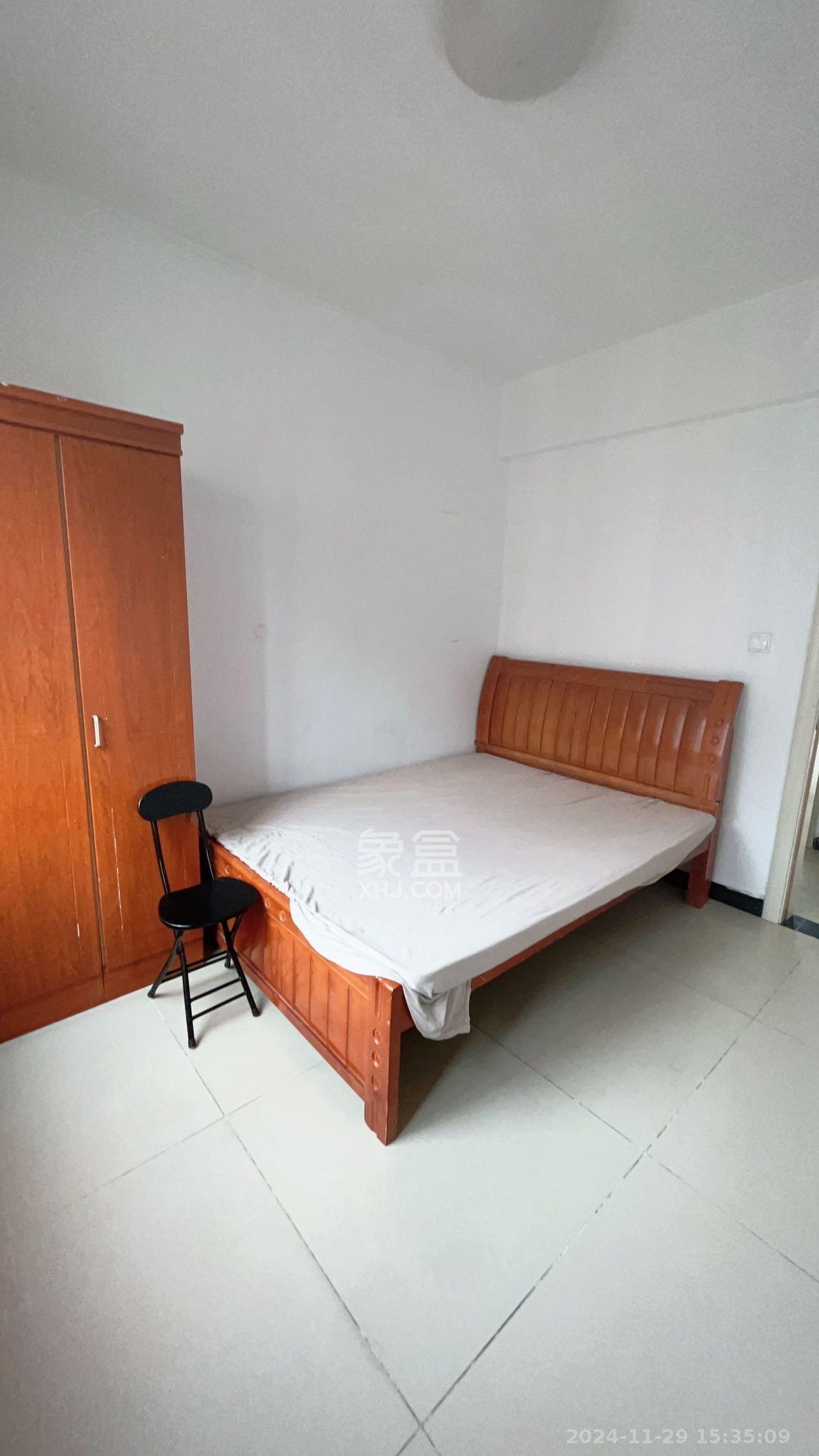 梅溪鑫苑名家 3室2厅1卫 2500.0元/月 梅溪鑫苑名家 3室2厅1卫 2500.0元/月室内图