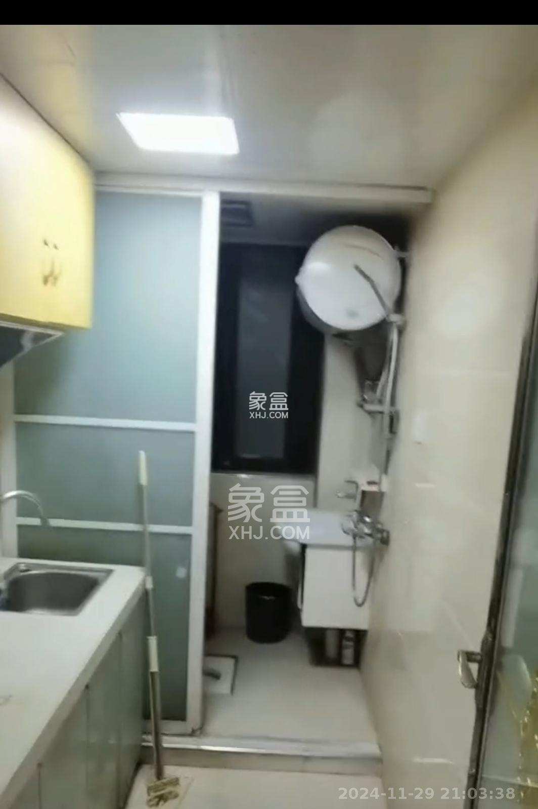 金南家园一期  2室1厅1卫    1400.0元/月 金南家园一期  2室1厅1卫    1400.0元/月室内图