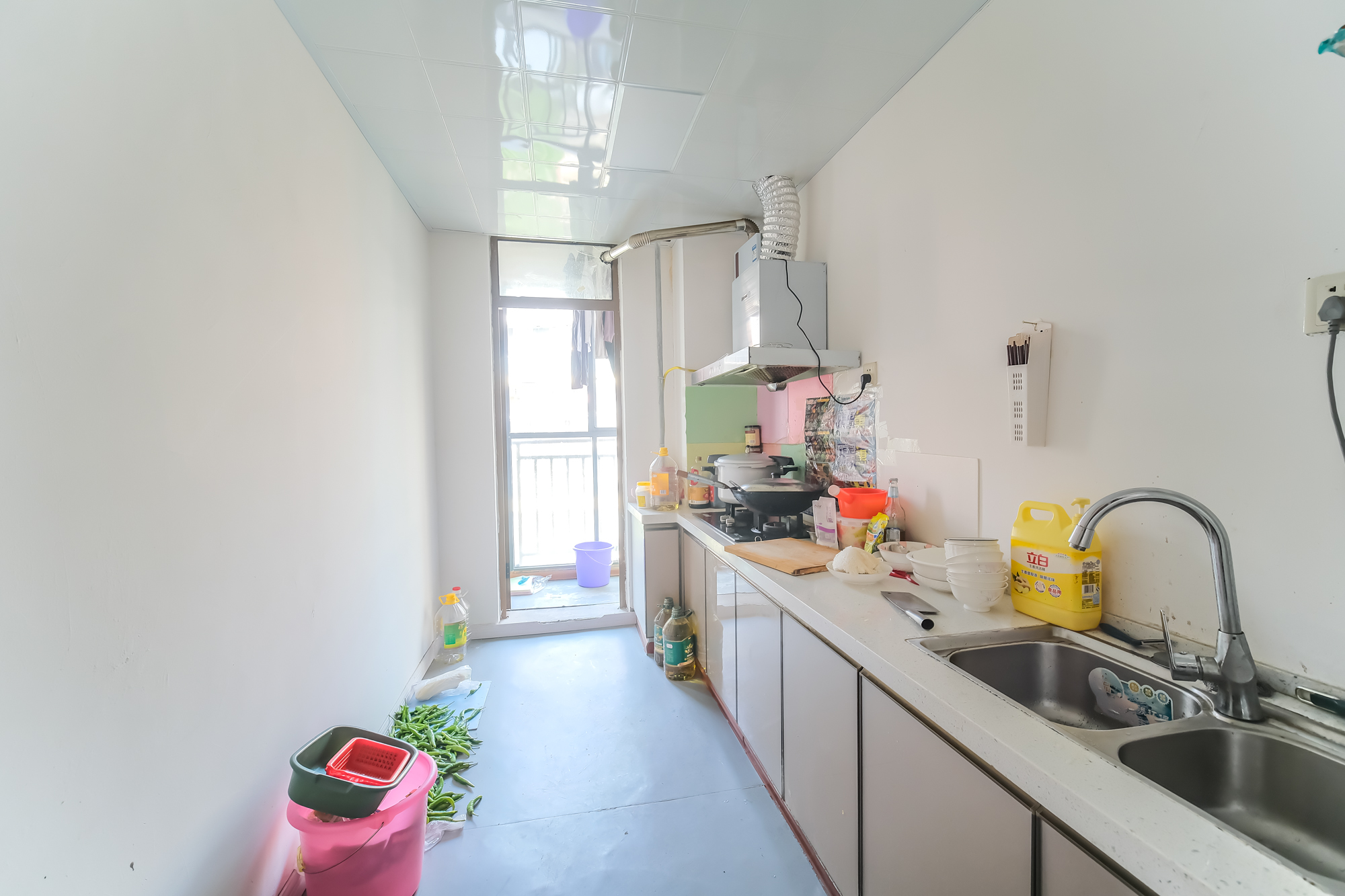 四季星城  3室2厅2卫    88.0万 四季星城  3室2厅2卫    88.0万厨房