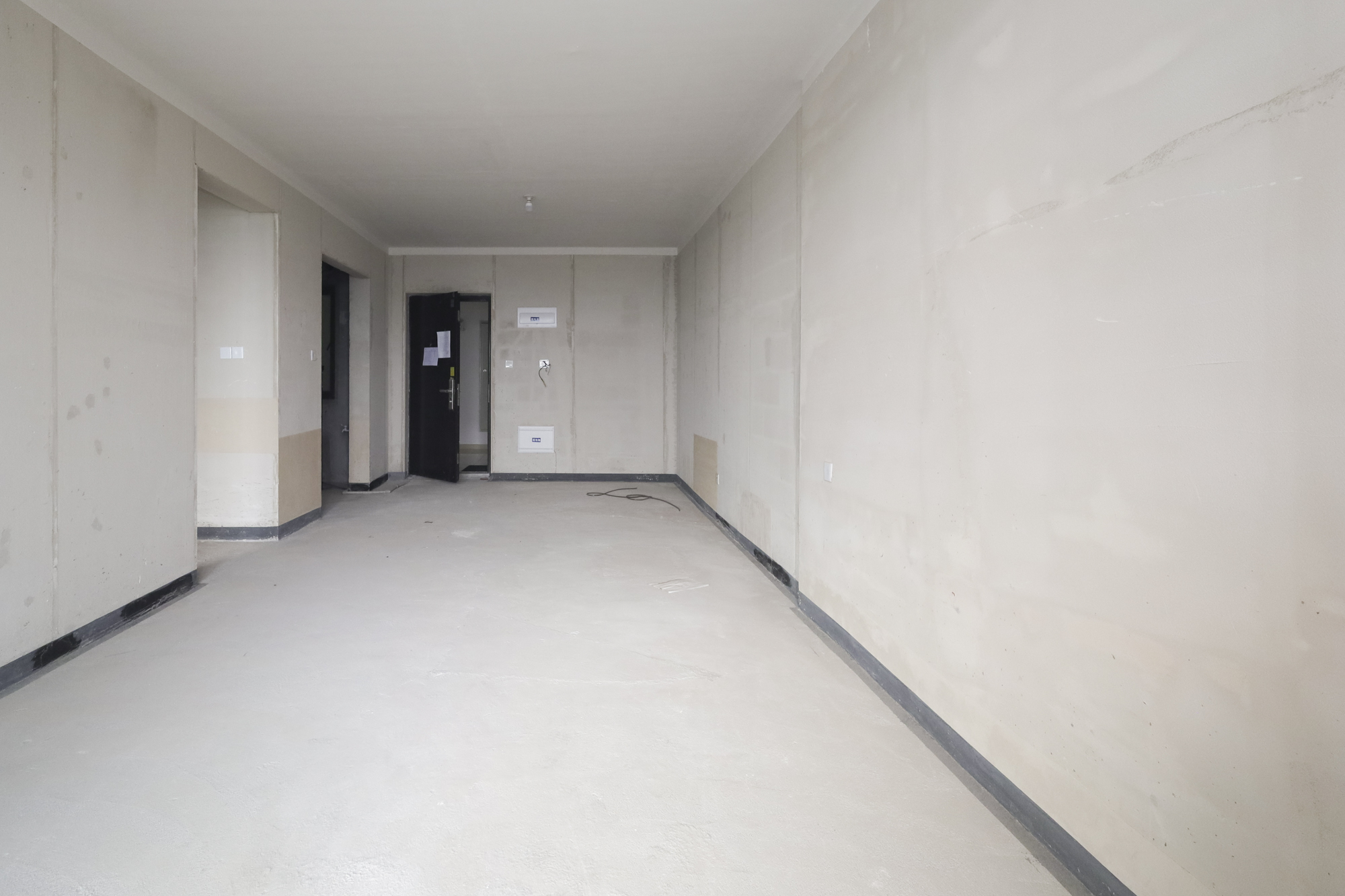 长沙融创城 3室2厅2卫 65.0万 长沙融创城 3室2厅2卫 65.0万客厅