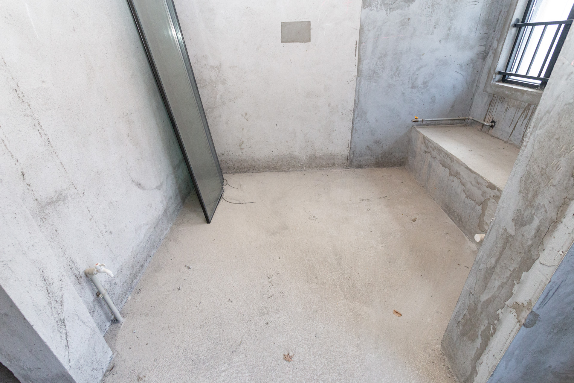 越秀湘江星汇城二期  4室2厅2卫    300.0万 越秀湘江星汇城二期  4室2厅2卫    300.0万厨房