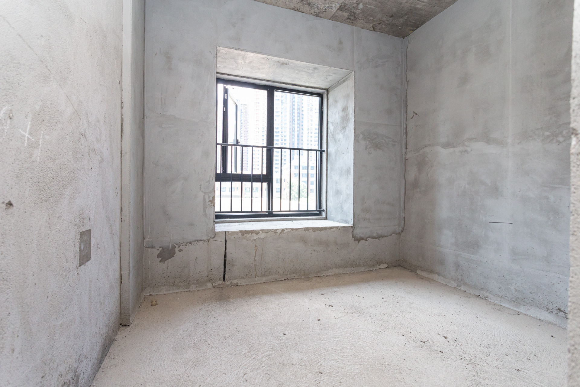 越秀湘江星汇城二期  4室2厅2卫    300.0万 越秀湘江星汇城二期  4室2厅2卫    300.0万卧室