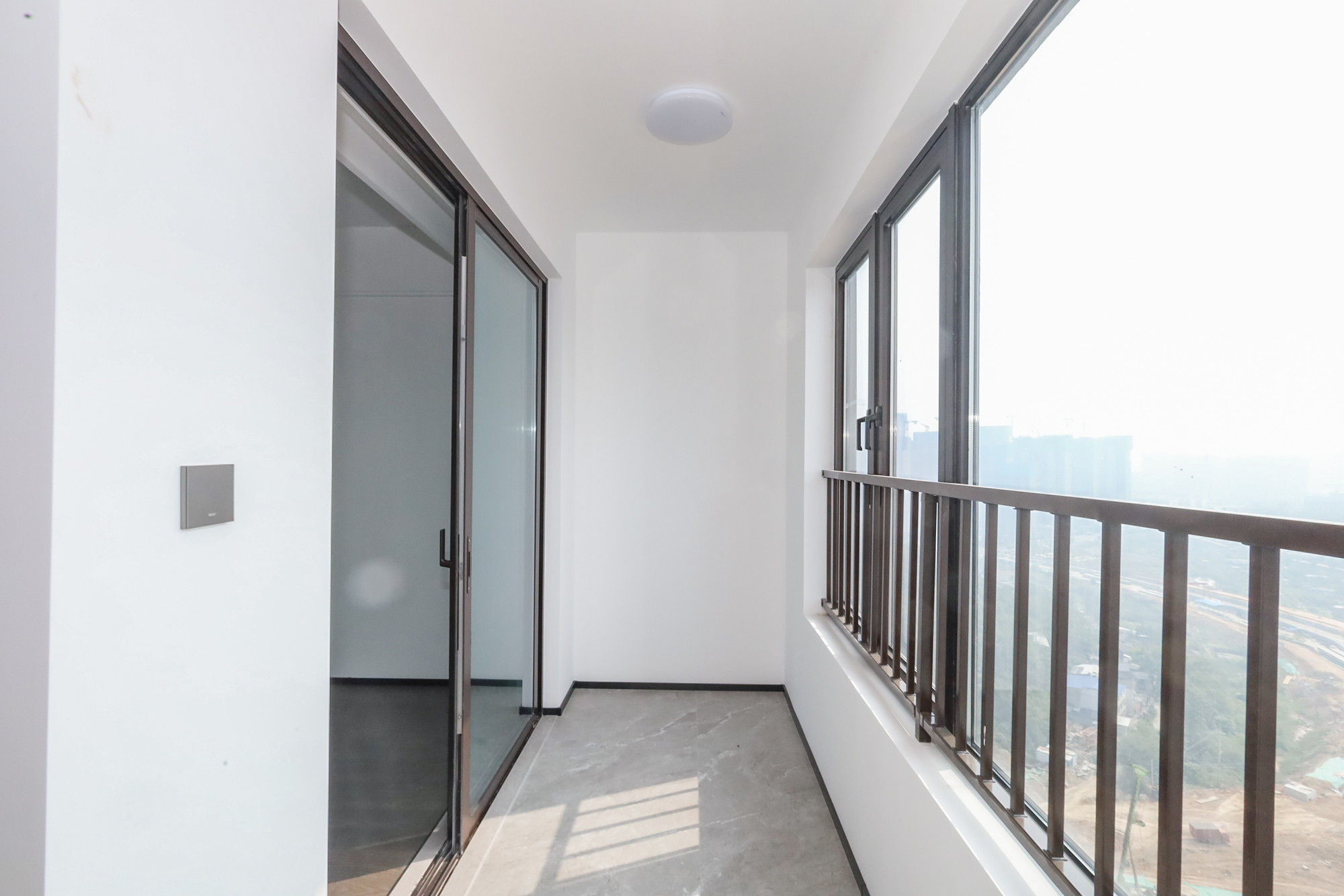 万科森林公园 4室2厅2卫 188.0万 万科森林公园 4室2厅2卫 188.0万阳台