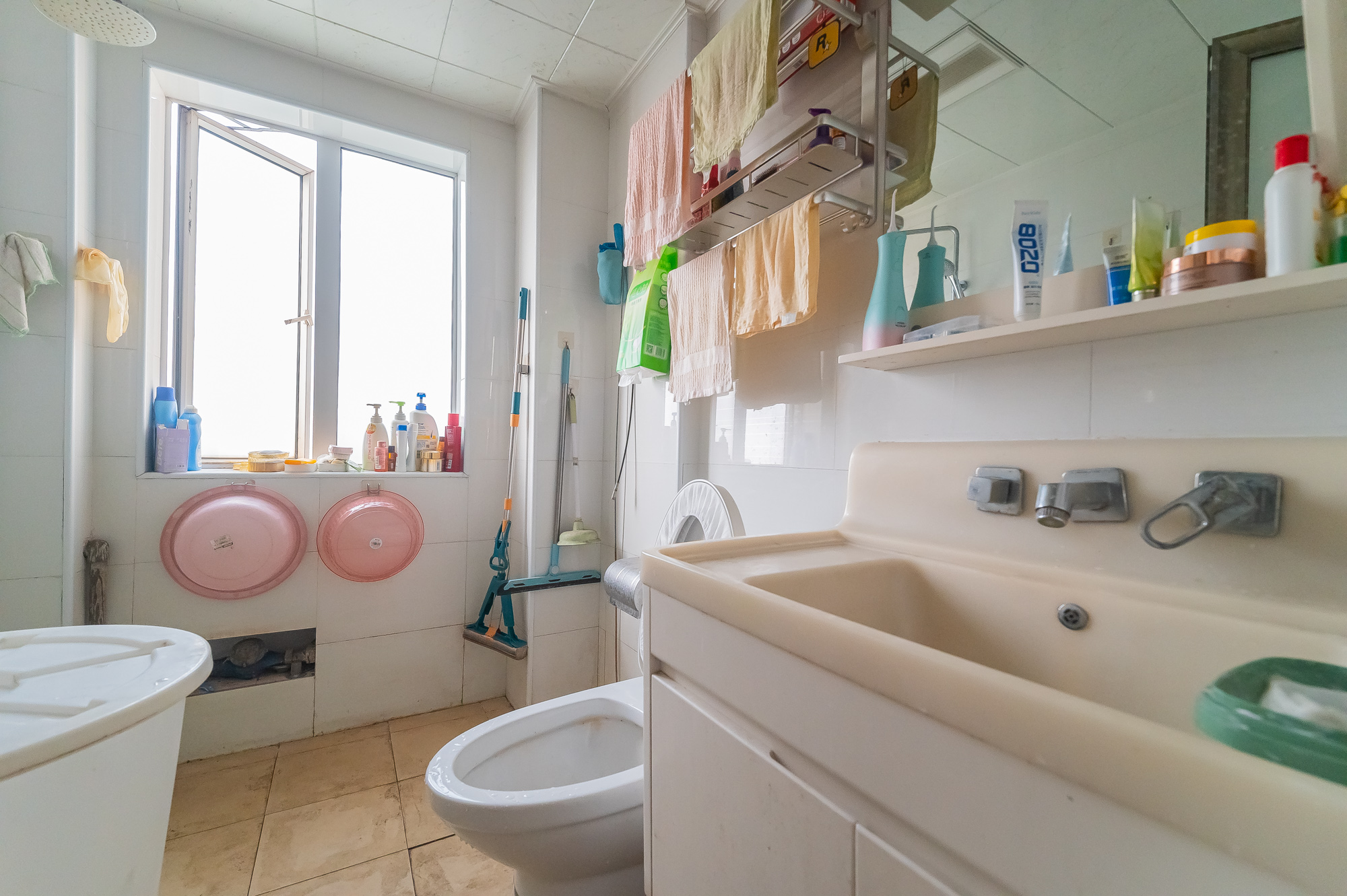 幸福里(幸福里一期)  3室2厅2卫    75.8万 幸福里(幸福里一期)  3室2厅2卫    75.8万卫生间