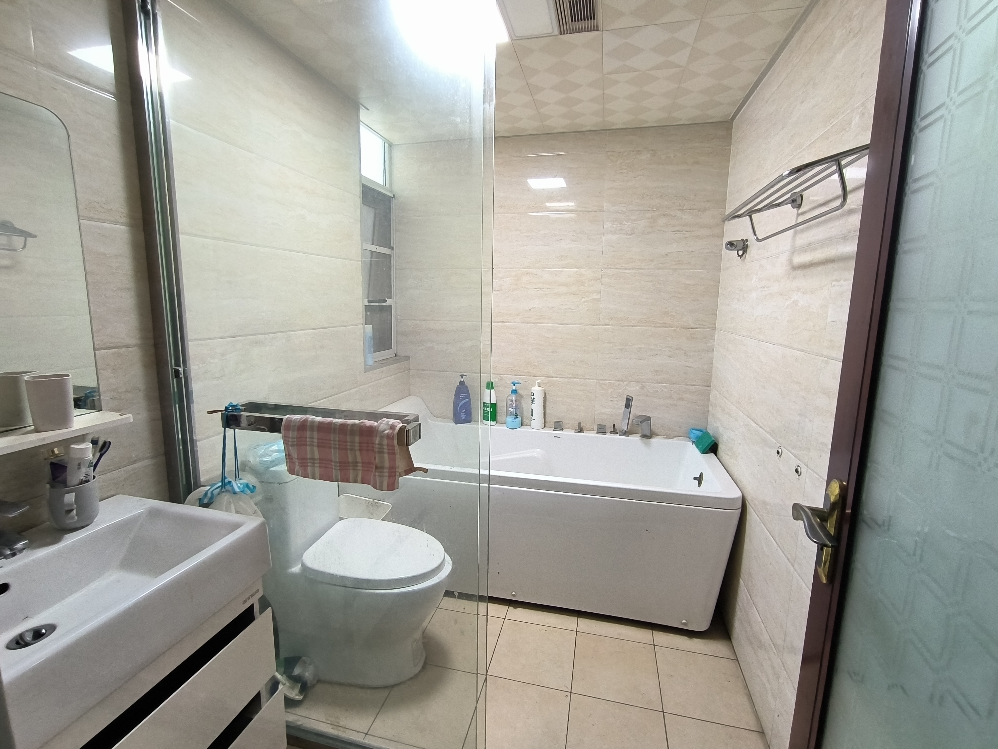 佳兆业金域天下三期 3室2厅2卫 52.8万 佳兆业金域天下三期 3室2厅2卫 52.8万室内图