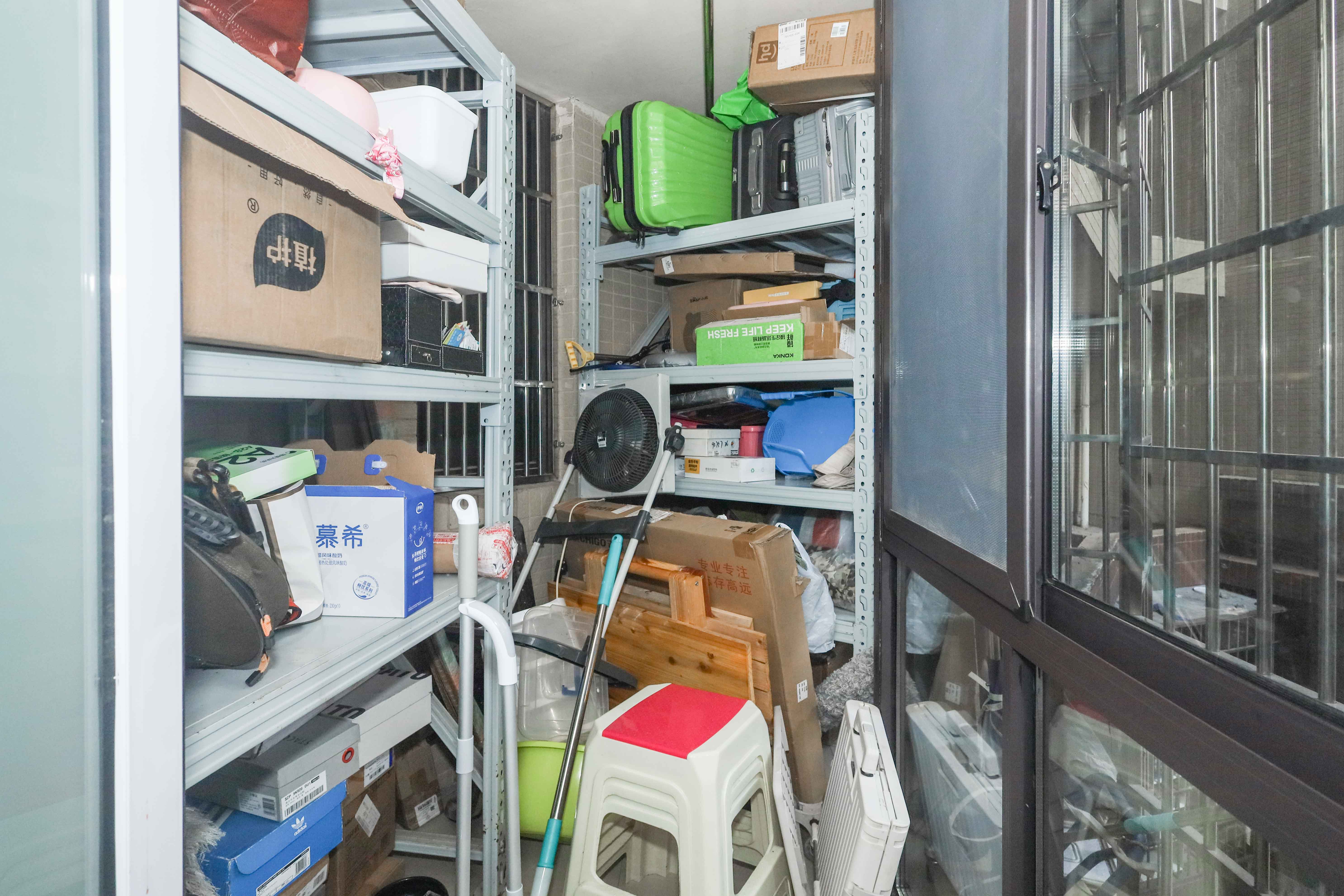 保利麓谷林语F区 4室2厅2卫 95.0万 保利麓谷林语F区 4室2厅2卫 95.0万阳台