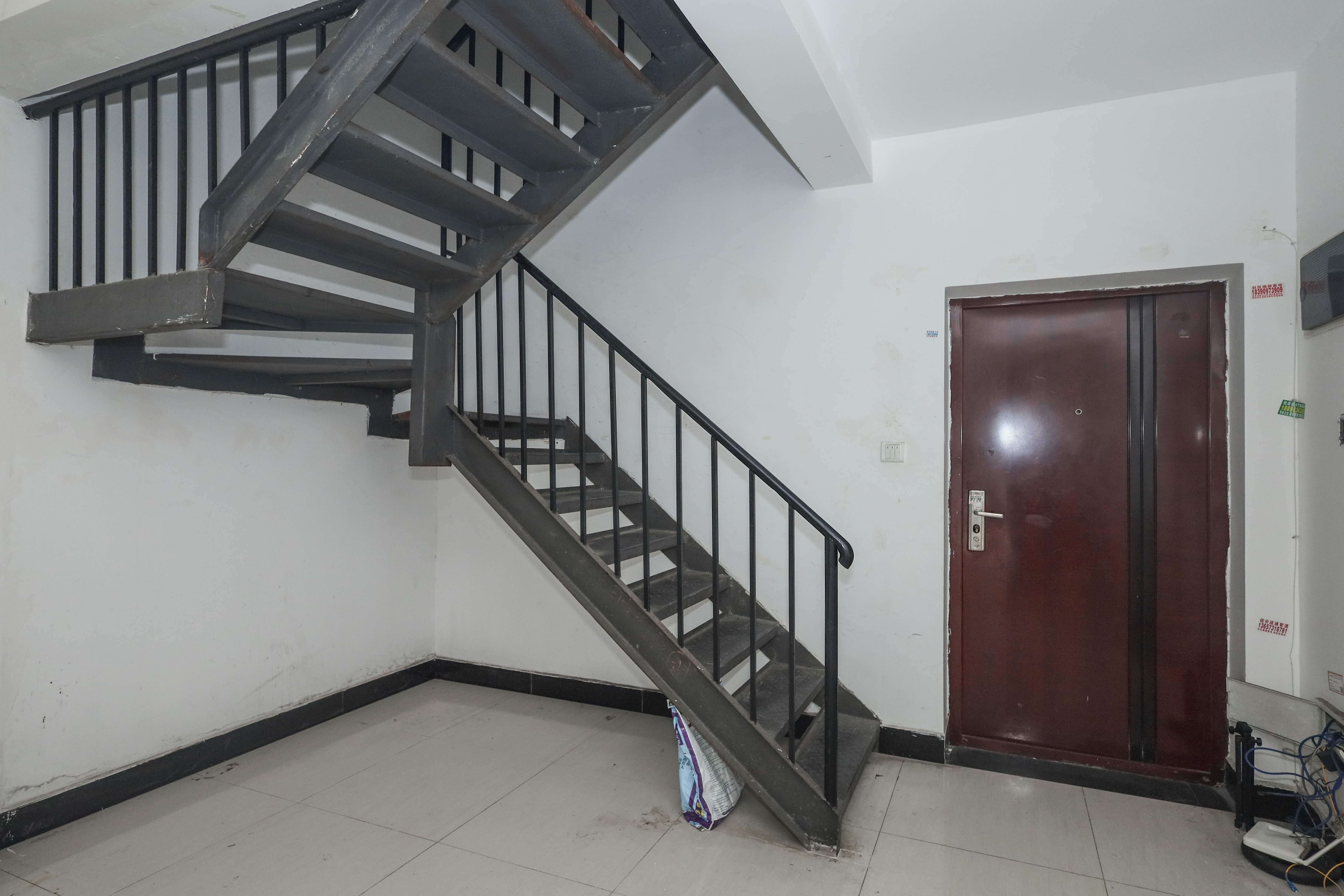 保利麓谷林语E区  4室2厅1卫    96.0万 保利麓谷林语E区  4室2厅1卫    96.0万其他