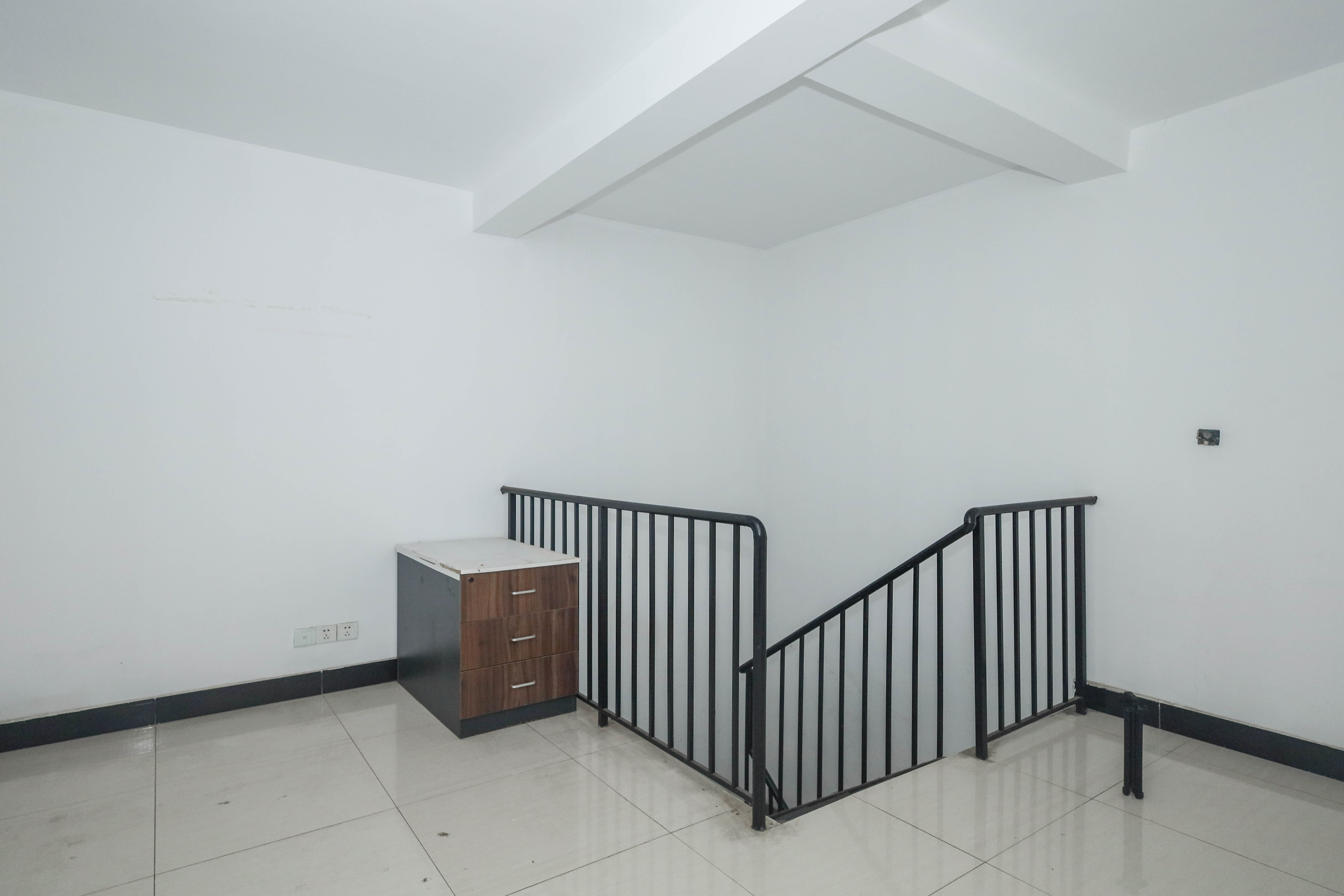 保利麓谷林语E区  4室2厅1卫    96.0万 保利麓谷林语E区  4室2厅1卫    96.0万其他