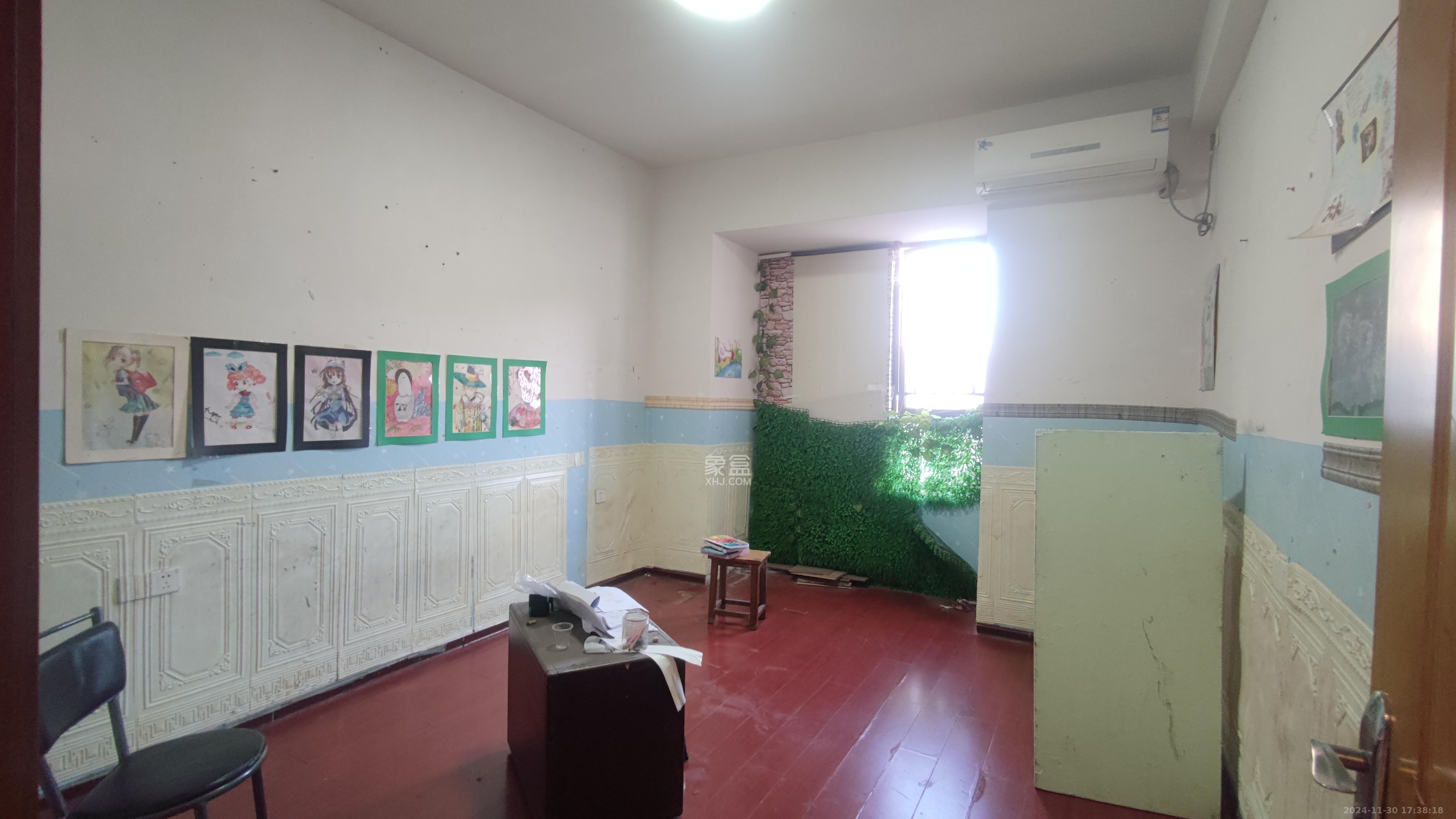 米兰春天 4室2厅2卫 2500.0元/月 米兰春天 4室2厅2卫 2500.0元/月室内图