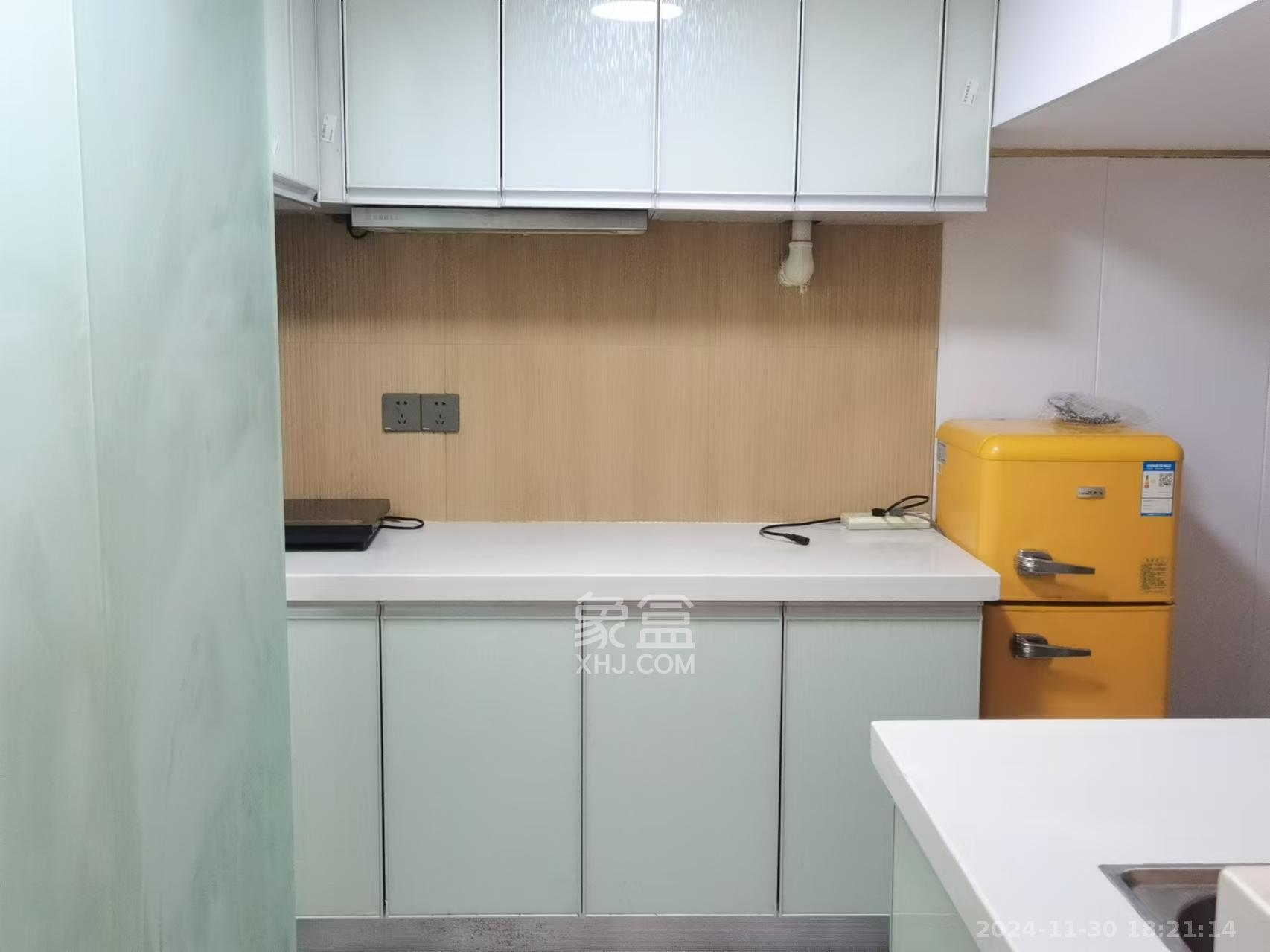 振业城三期  1室1厅1卫    1300.0元/月室内图