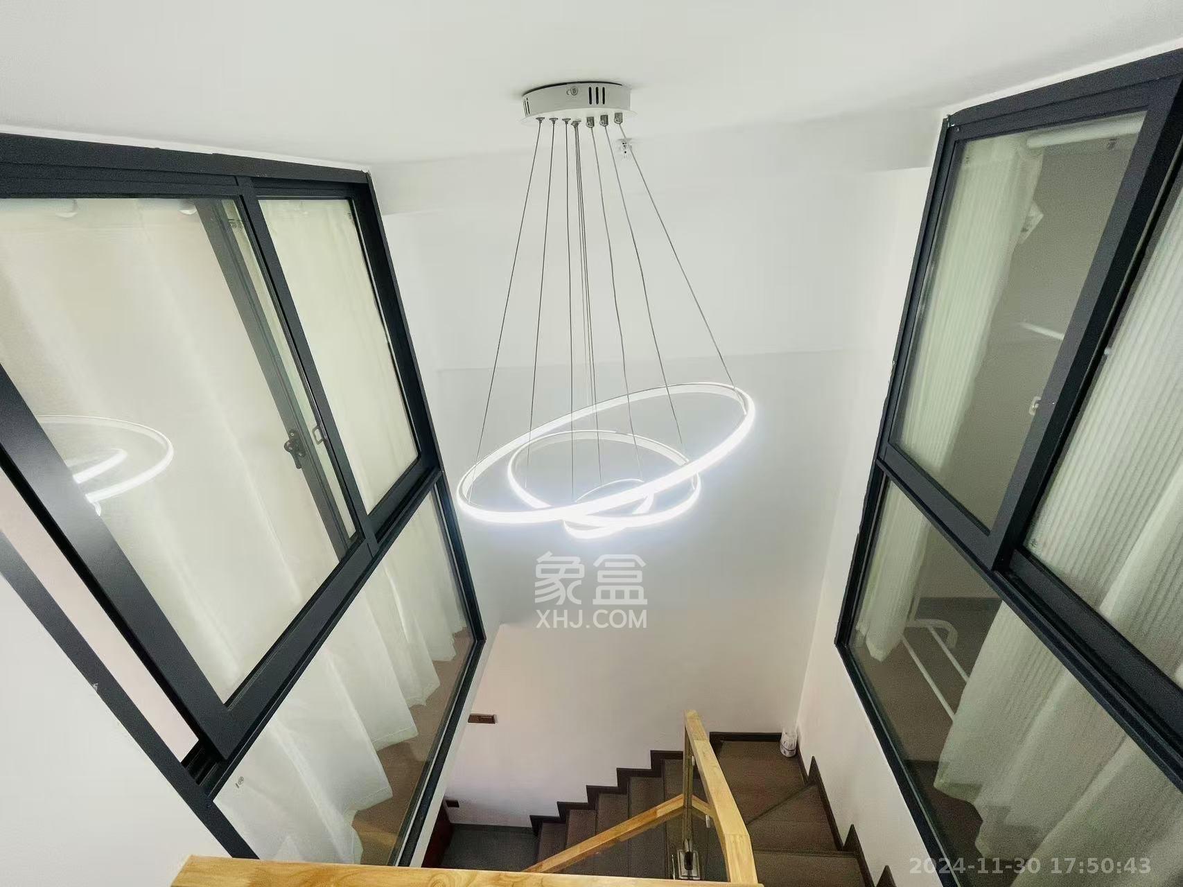 越秀悦湖台  2室2厅1卫    2500.0元/月 越秀悦湖台  2室2厅1卫    2500.0元/月室内图