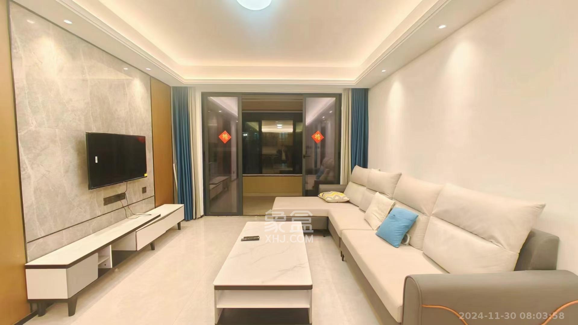 长房云西府一期  3室2厅1卫    3300.0元/月 长房云西府一期  3室2厅1卫    3300.0元/月室内图