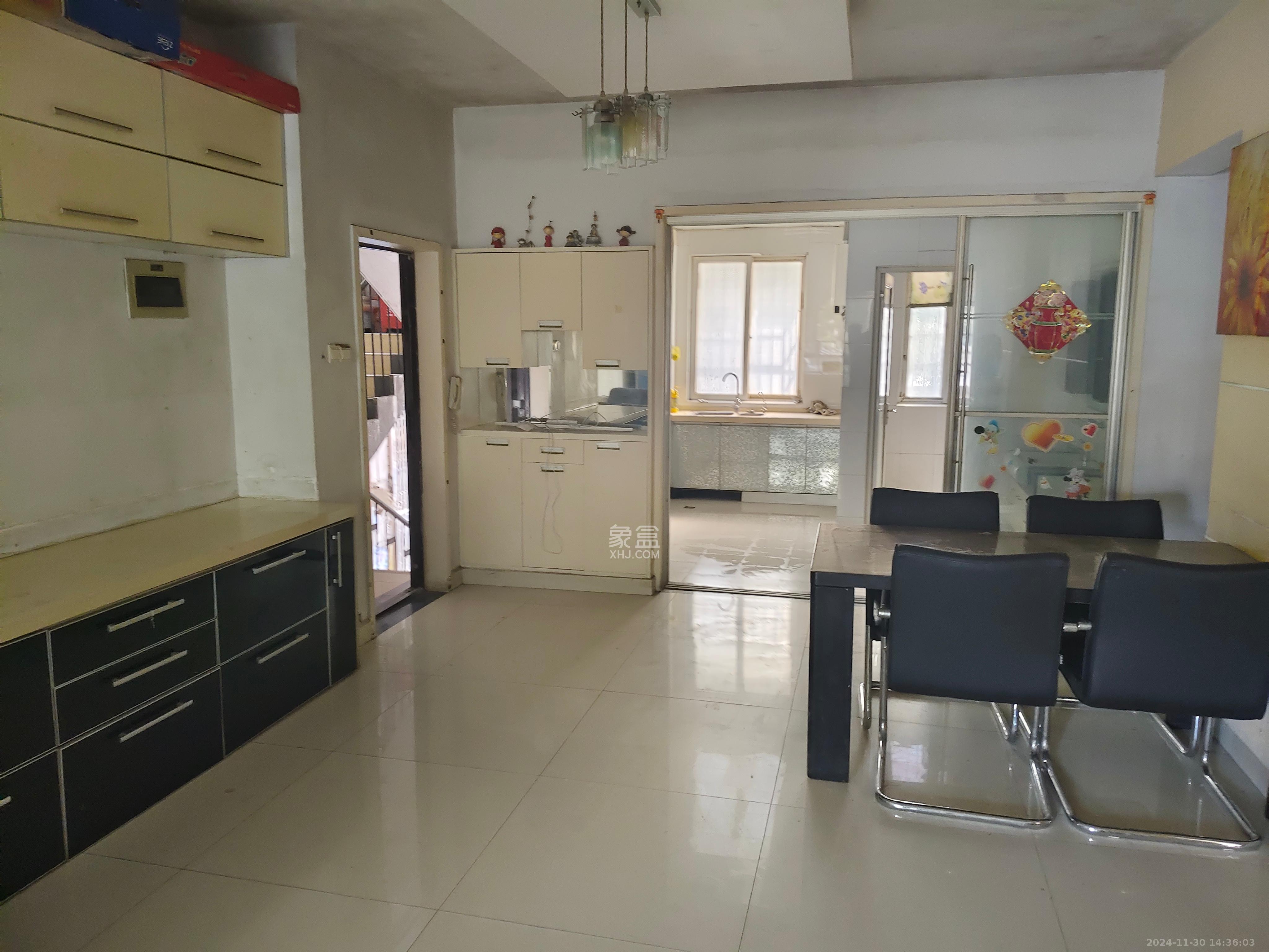 盛湘家园 4室2厅2卫 3200.0元/月 盛湘家园 4室2厅2卫 3200.0元/月室内图